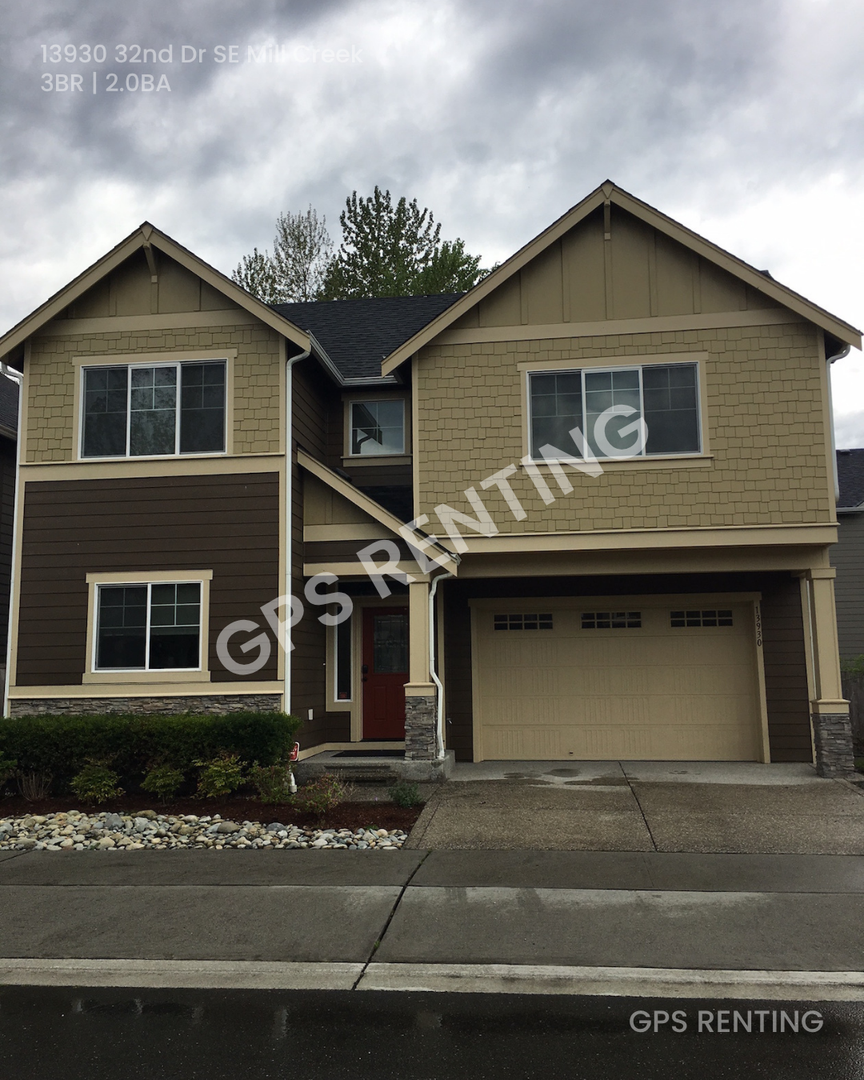 Mill Creek House: 13930 32nd Dr SE