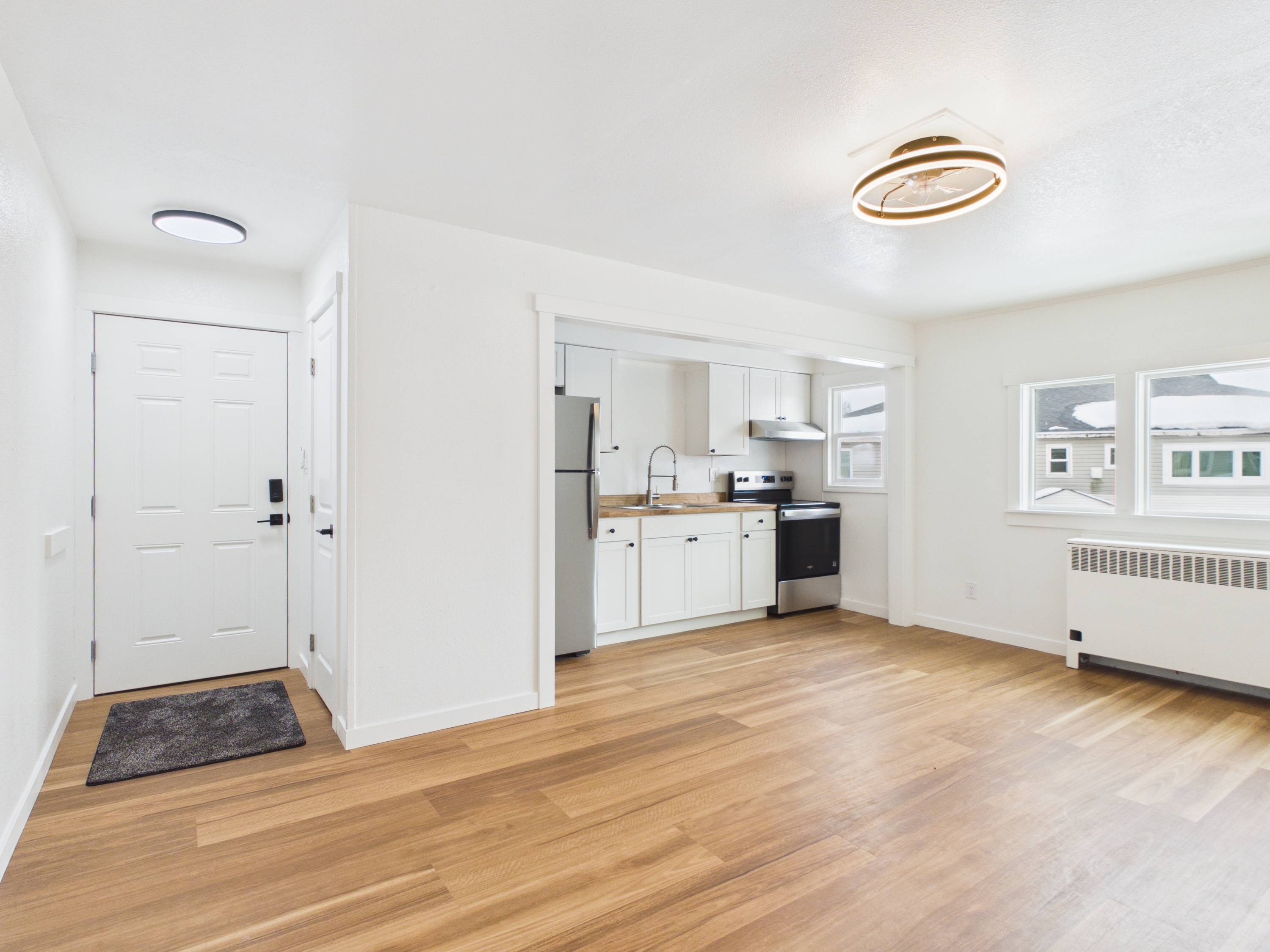 Fairbanks Condo: 925 Gilmore St