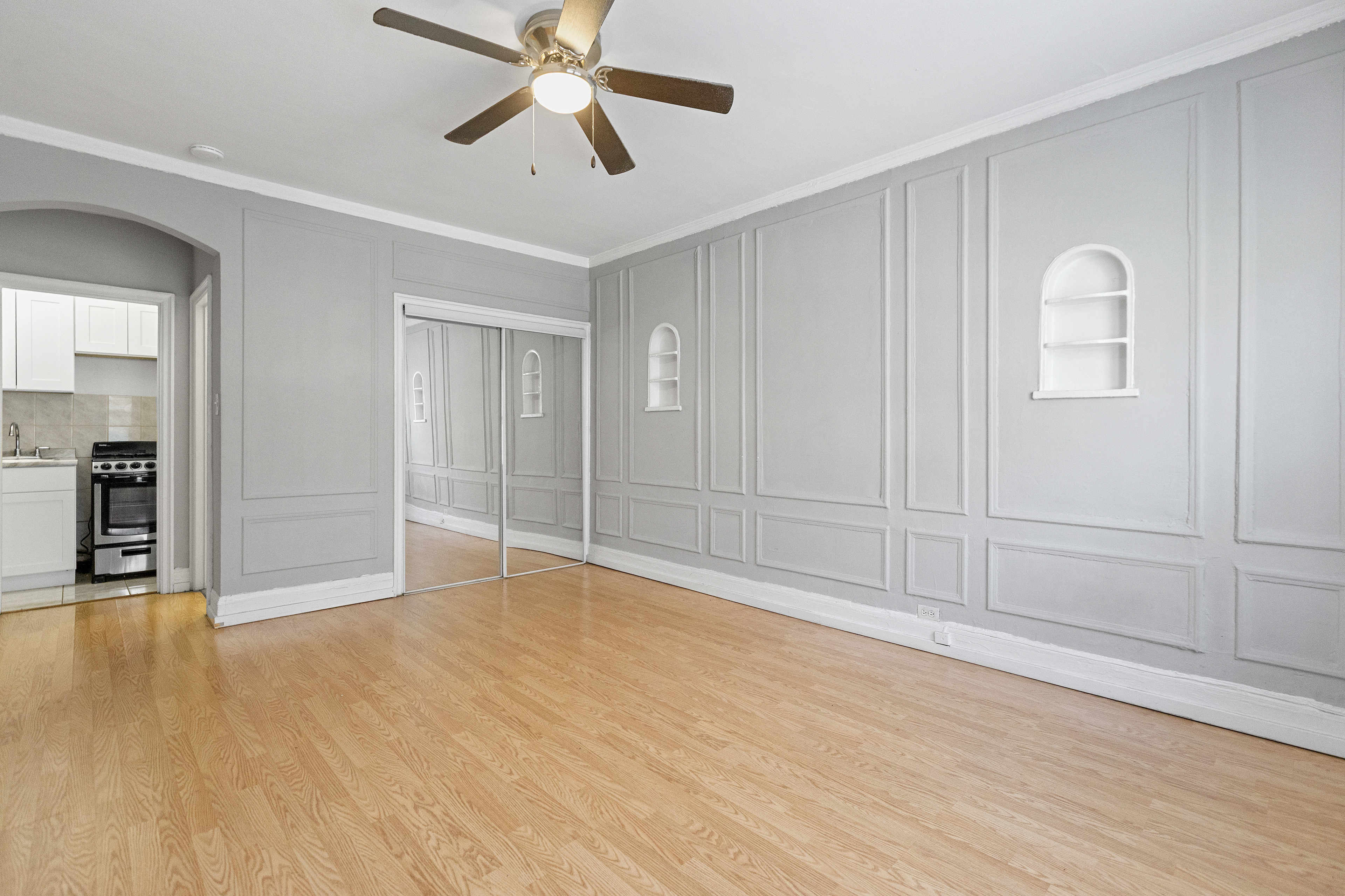 Chicago Condo: 434 West Wellington