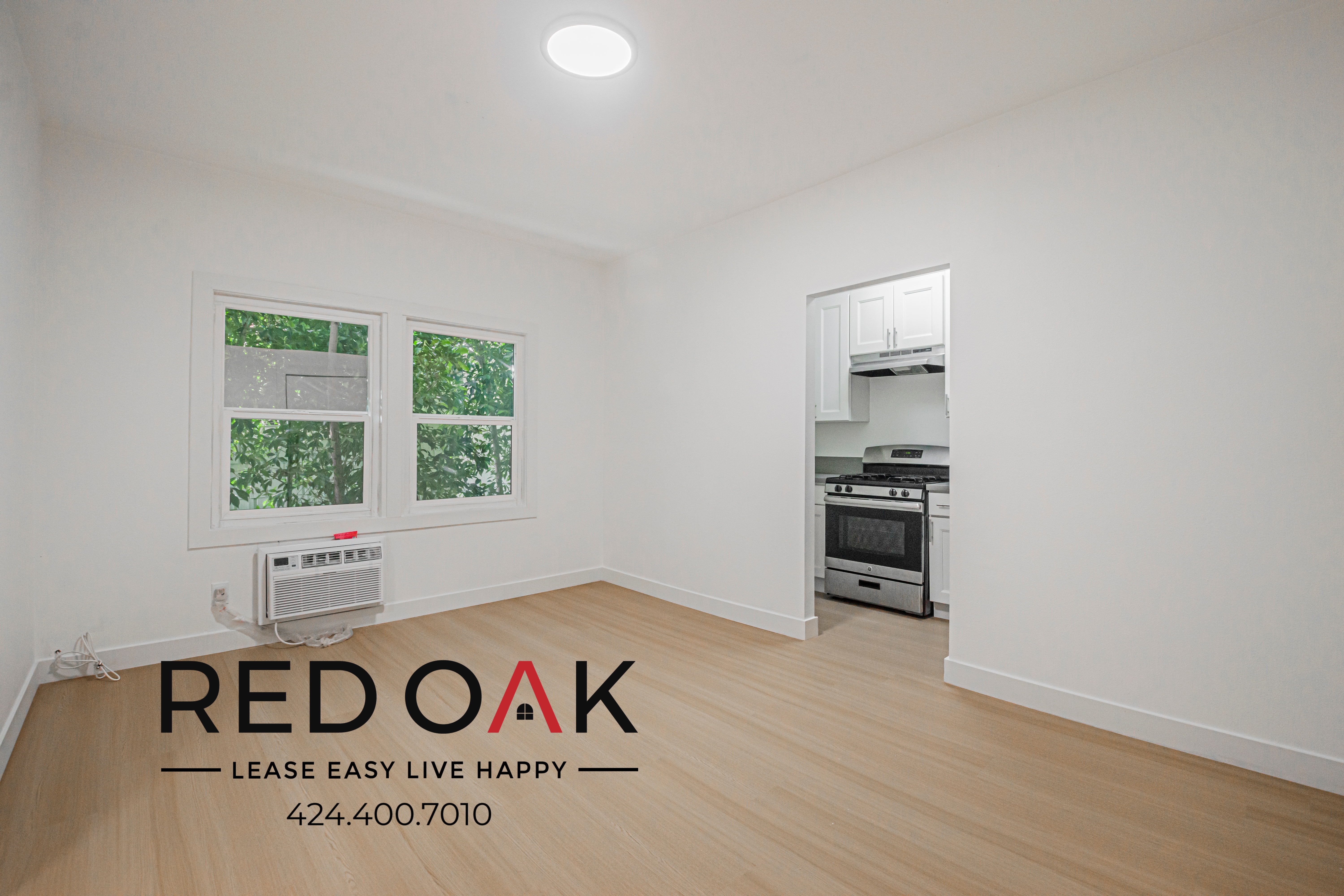 Los Angeles Condo: 719 N Heliotrope Dr