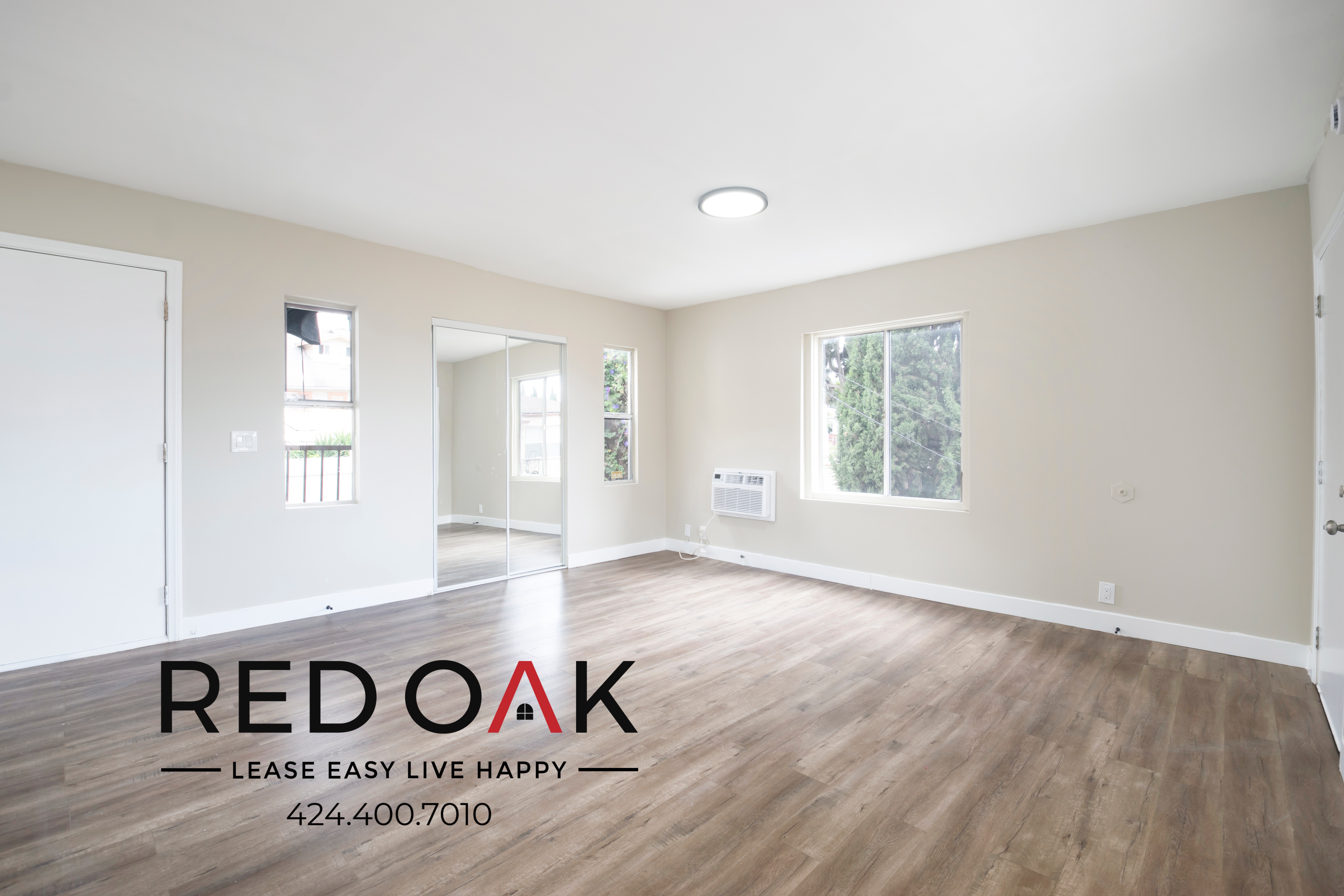 Los Angeles Condo: 1915 Santa Ynez St
