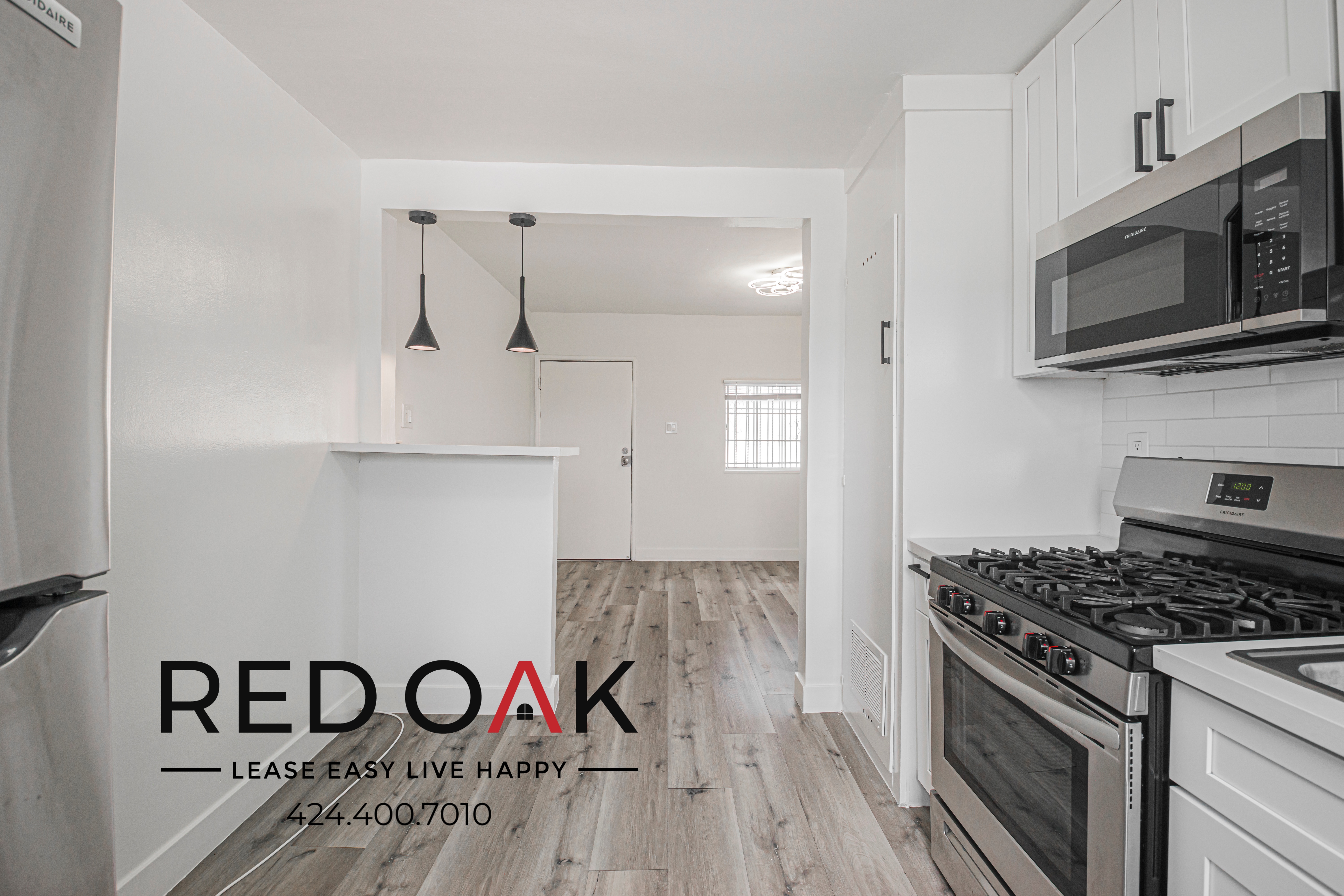Los Angeles Condo: 7924 South Main Street