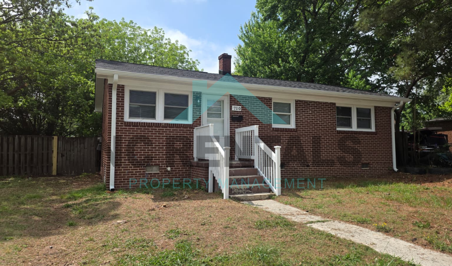 Greensboro House: 710 Reid St