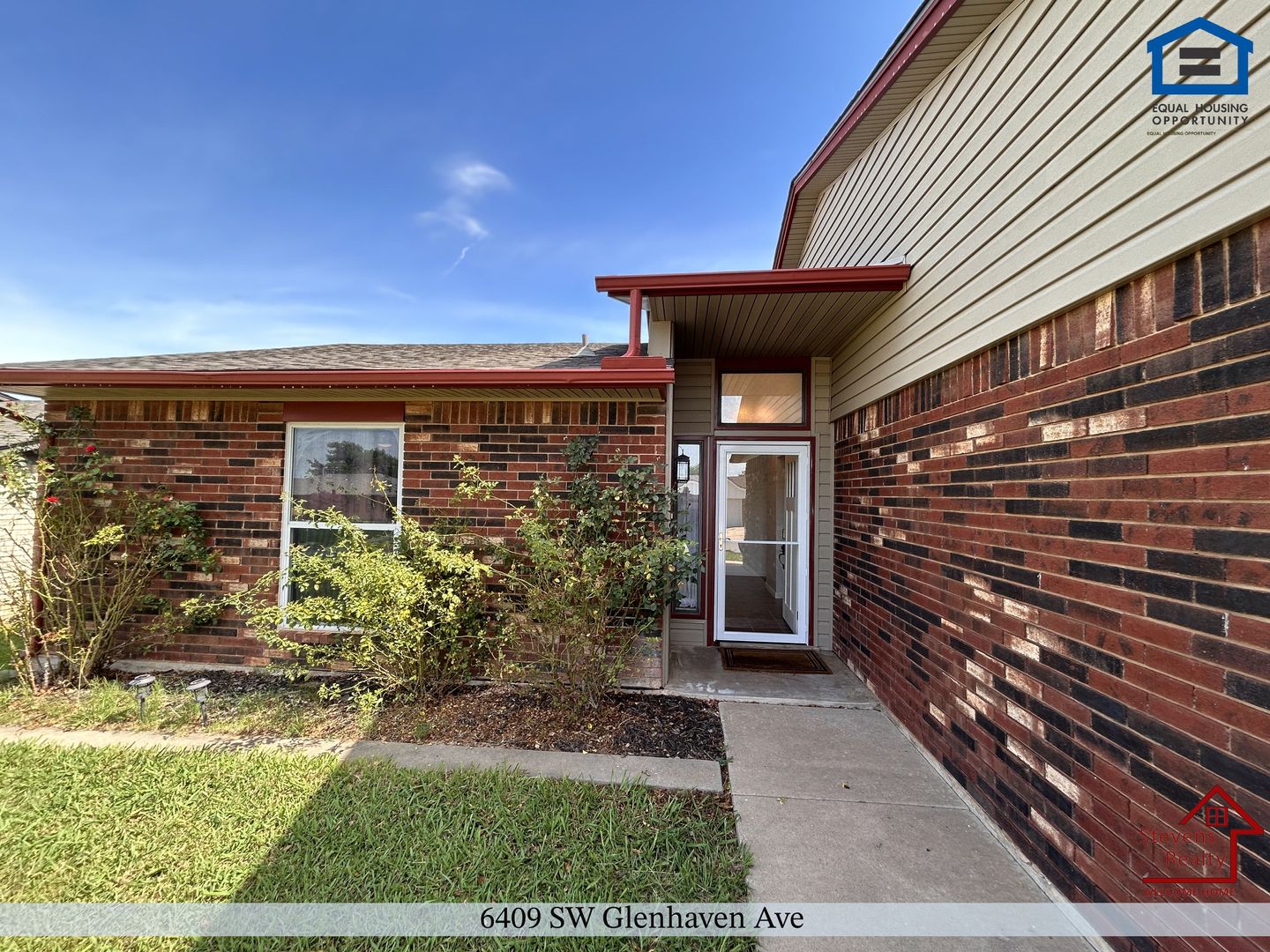 Lawton House: 6409 SW Glenhaven Ave