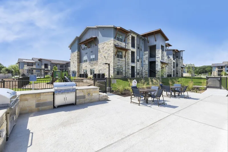 Austin Condo: 2333 Cascades Ave