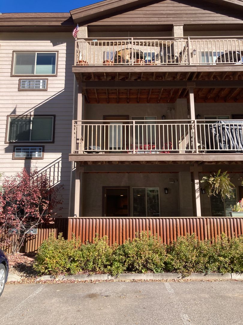 Durango House: 1700 Cr 203