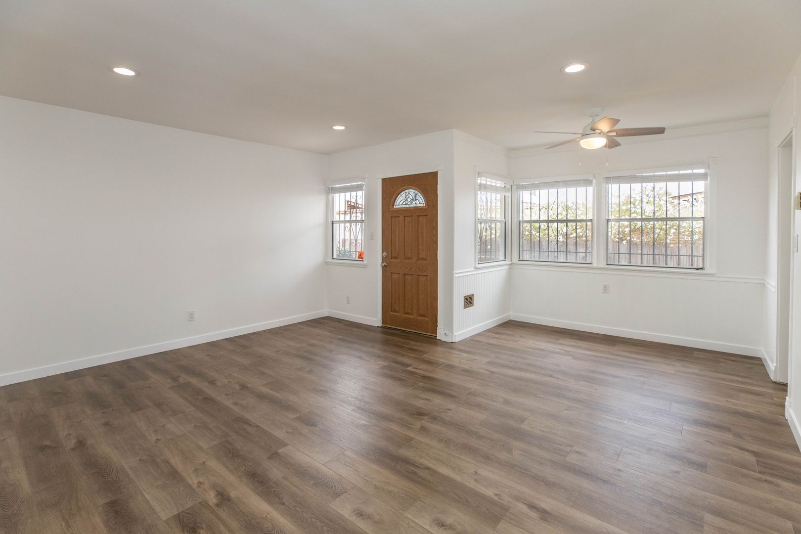 Venice Condo: 740 Flower Ave.