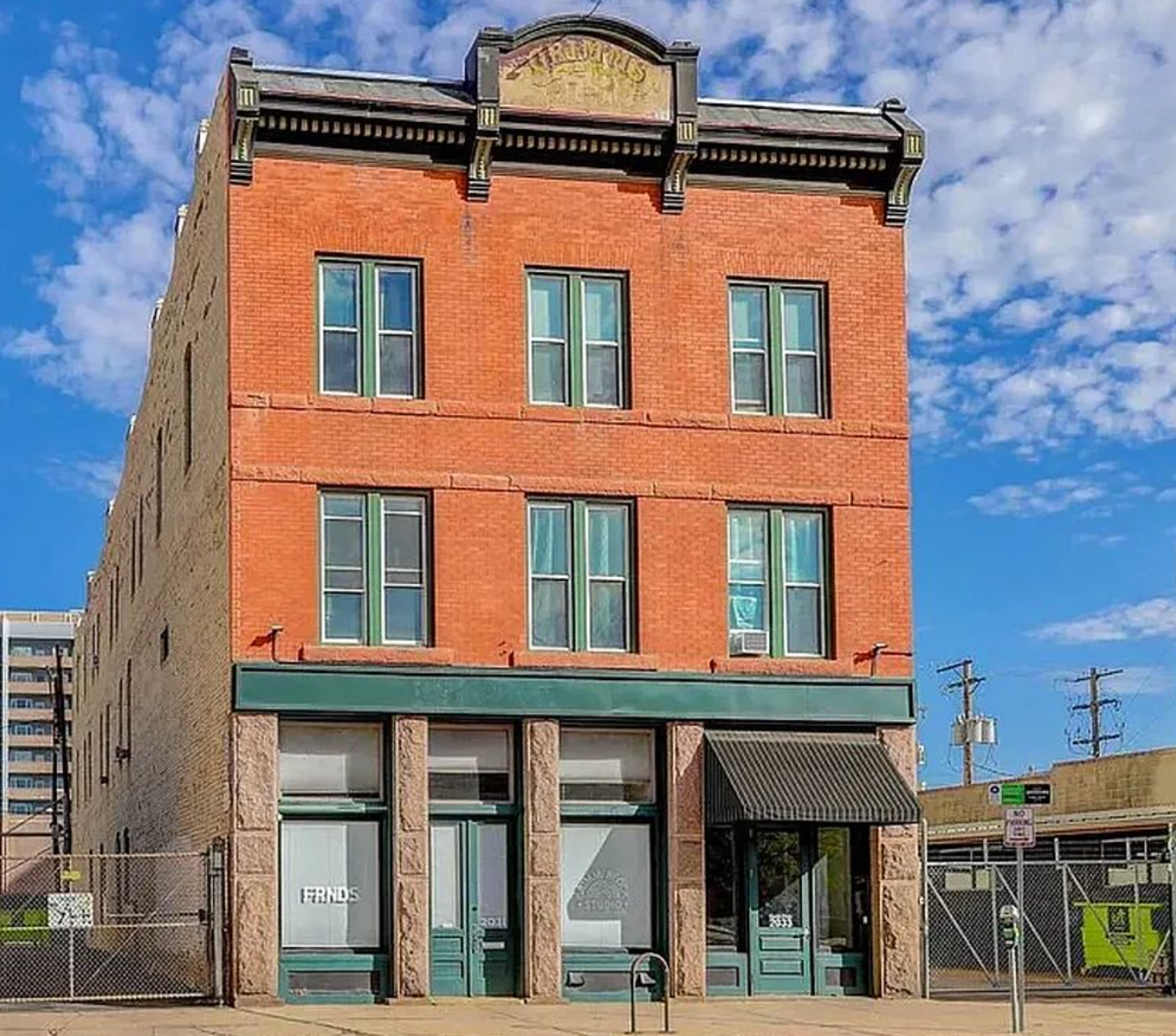 Denver Apartment: 2031 Curtis St