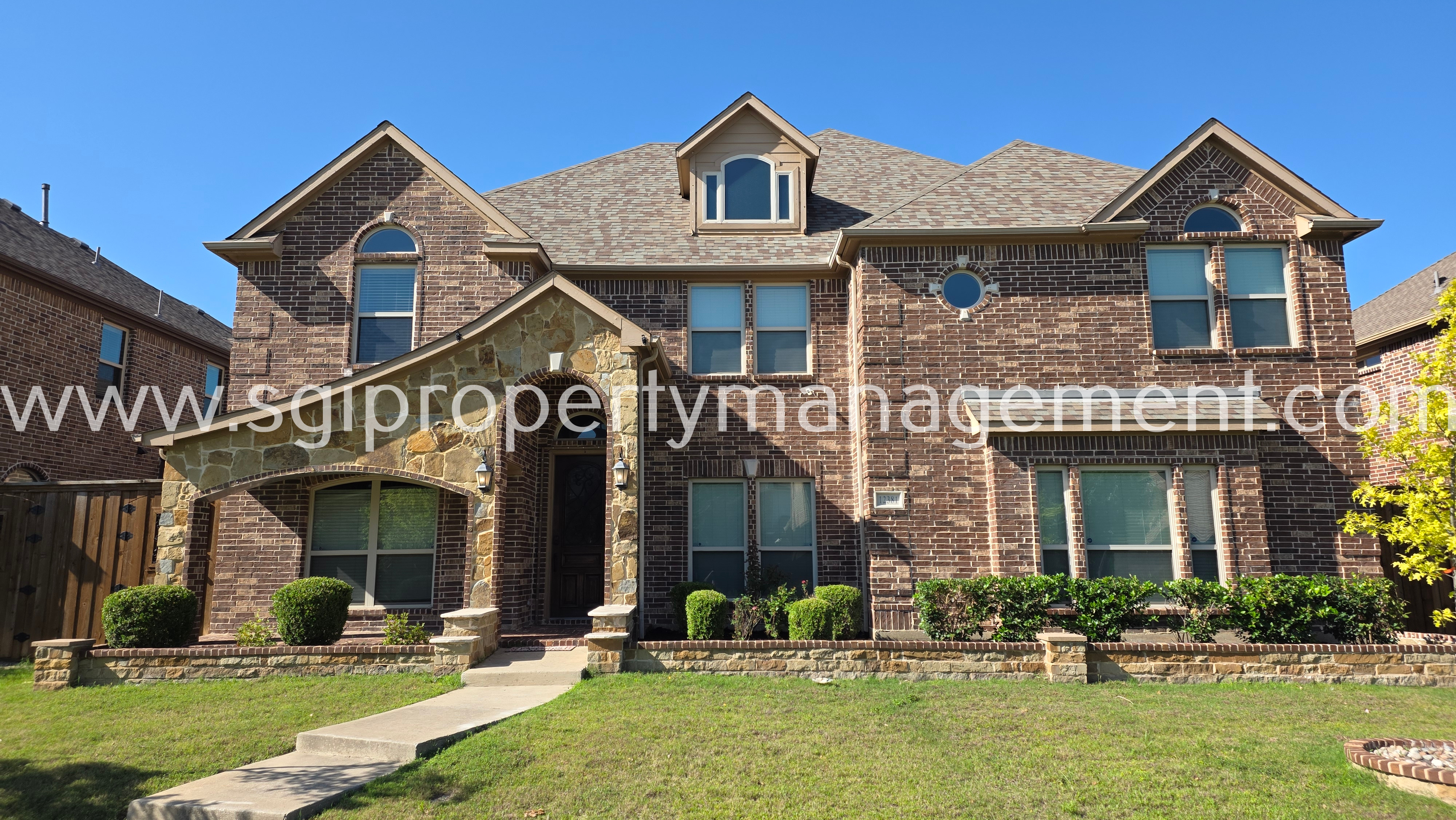 Frisco House: 12381 Summertree Dr