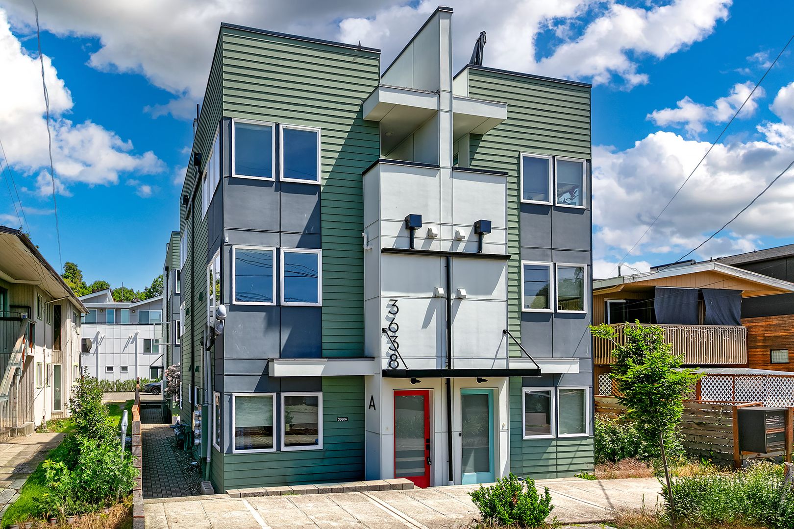 Seattle Townhome: 3638 36th Ave S
