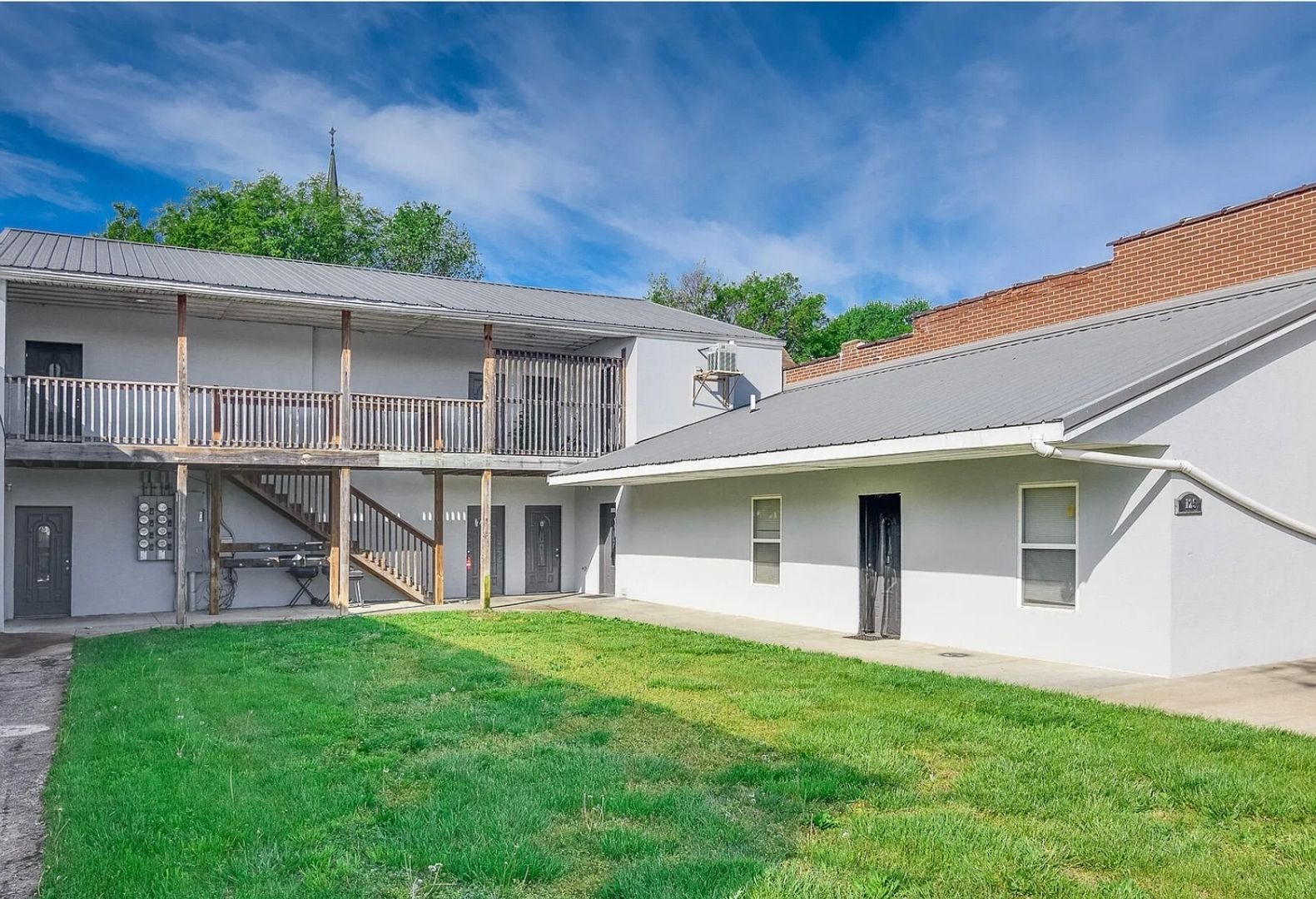 Jefferson City Condo: 125 W Dunklin