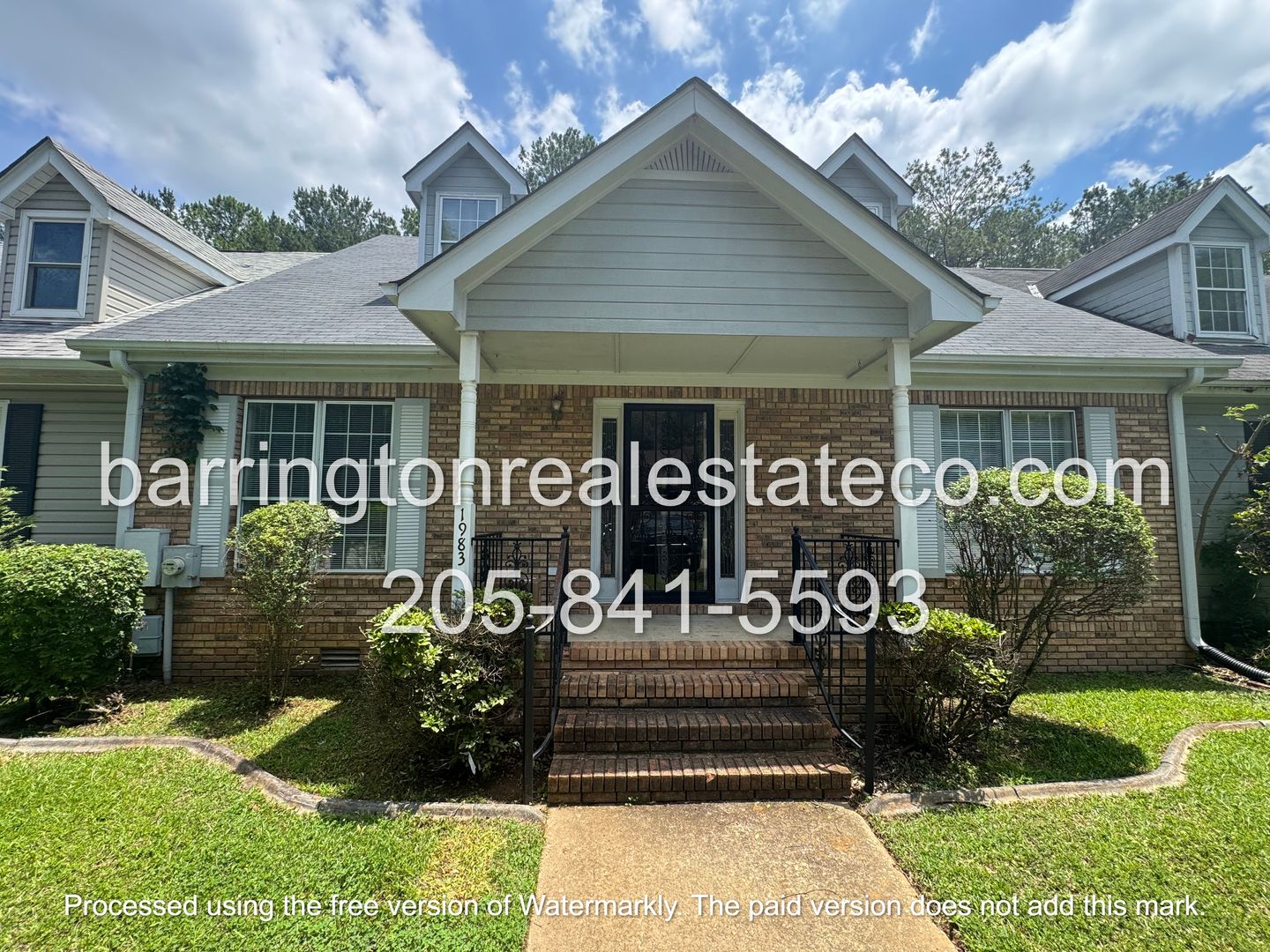 Hueytown House: 1983 Townhouse Lane