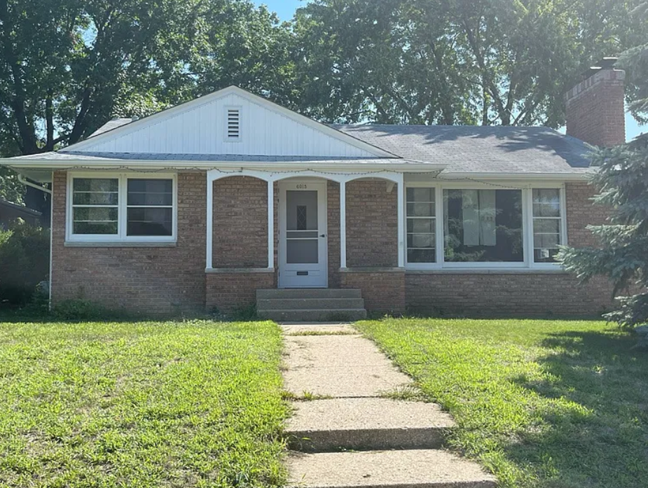 Minneapolis House: 6015 Newton Ave S