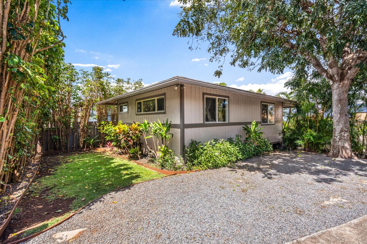 Makawao House: 55 Piimauna St