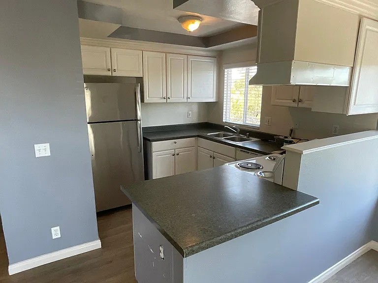 Oceanside Apartment: 2326 Greenbrier Dr