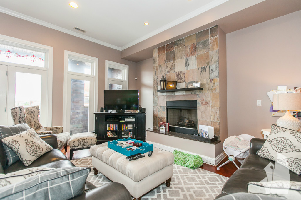 Chicago Condo: 1357 West Grand Avenue