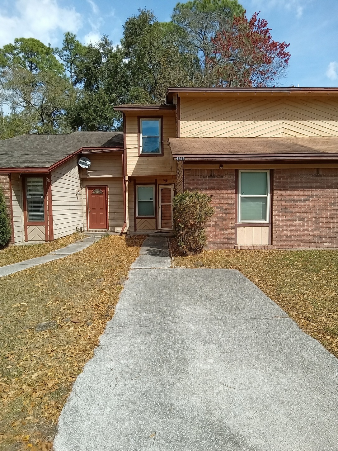 Jacksonville House: 4775 Barnes Rd