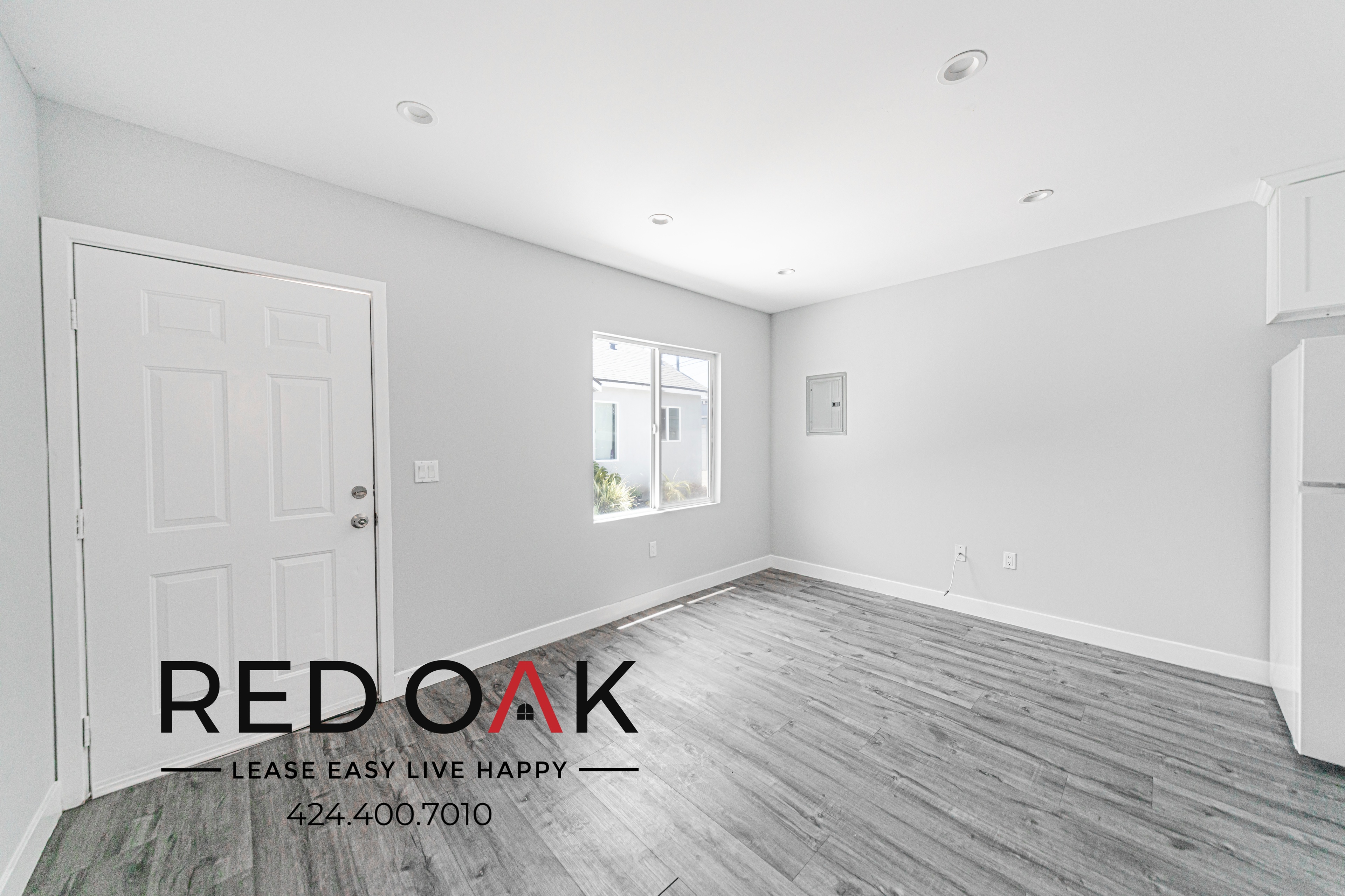 Los Angeles Condo: 6429 1/2 S Victoria Ave