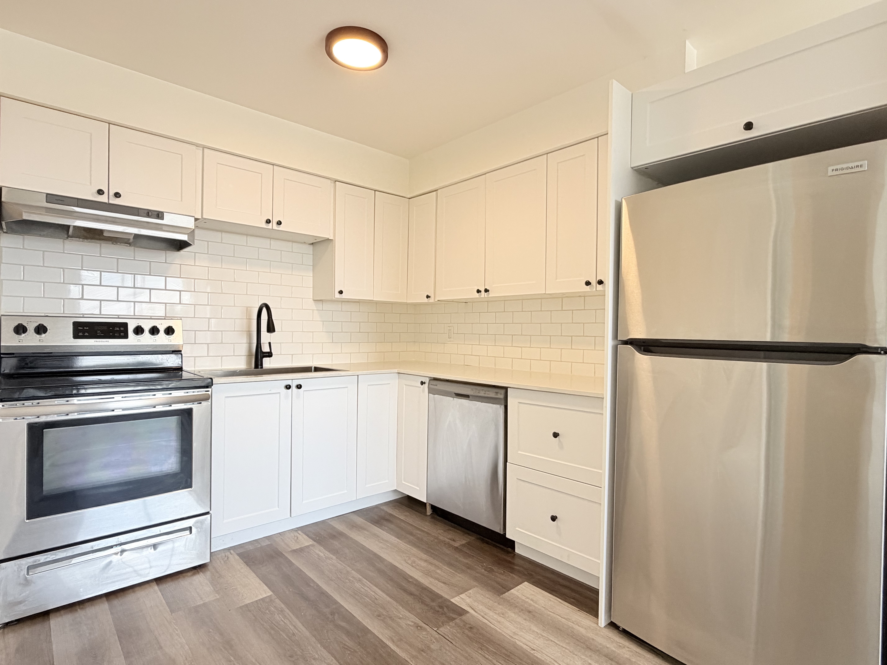 Windsor Condo: 1985 Westcott Rd