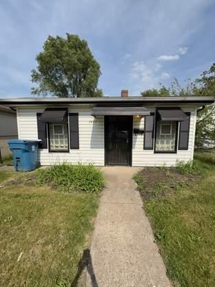 Gary House: 2425 Prospect St