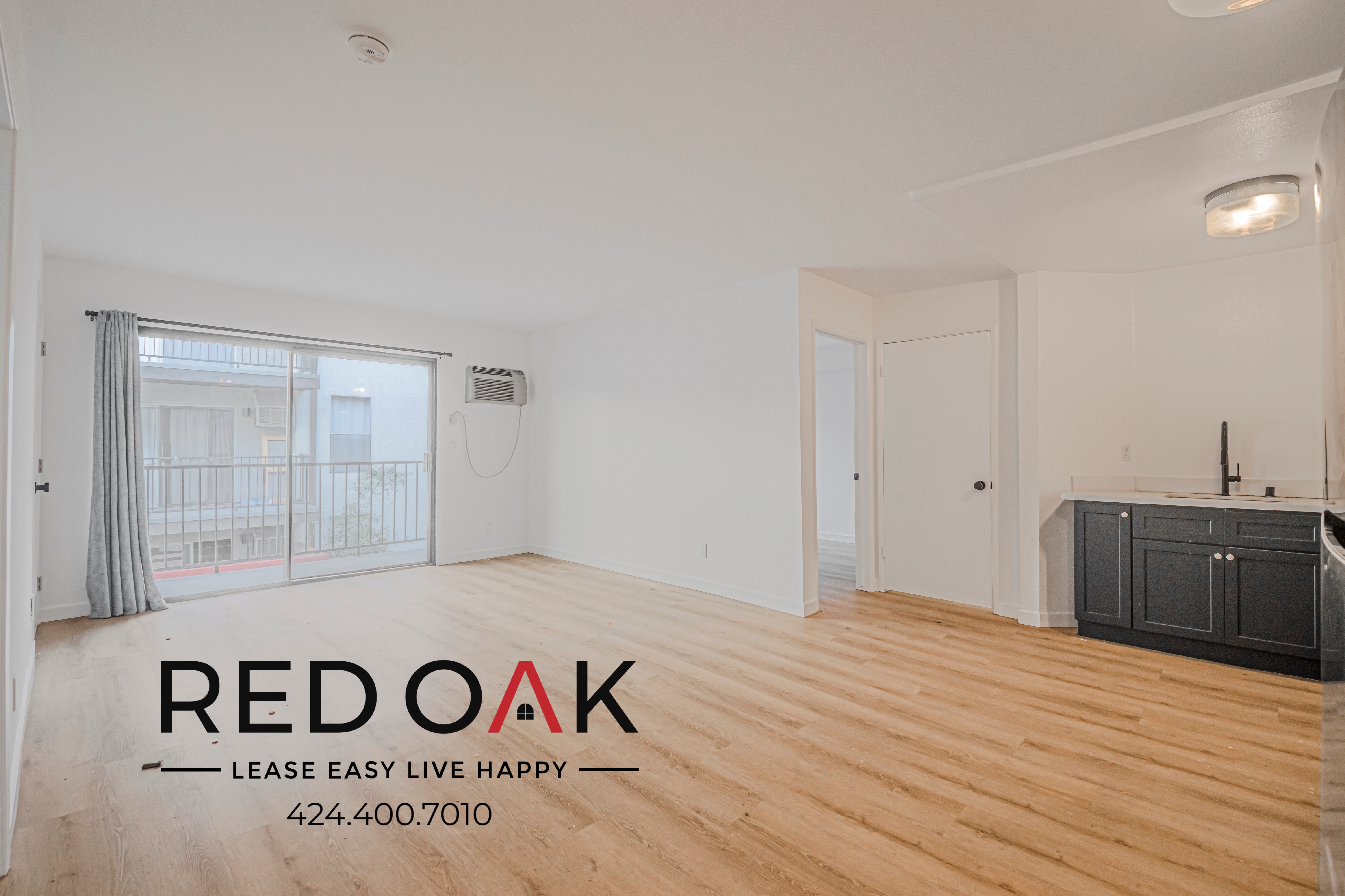 Los Angeles Condo: 134 N Mariposa Ave