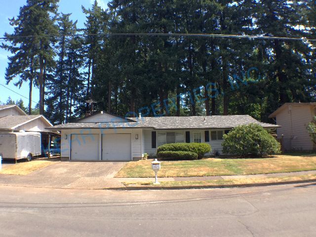 Portland House: 3022 SE 156th Ave.