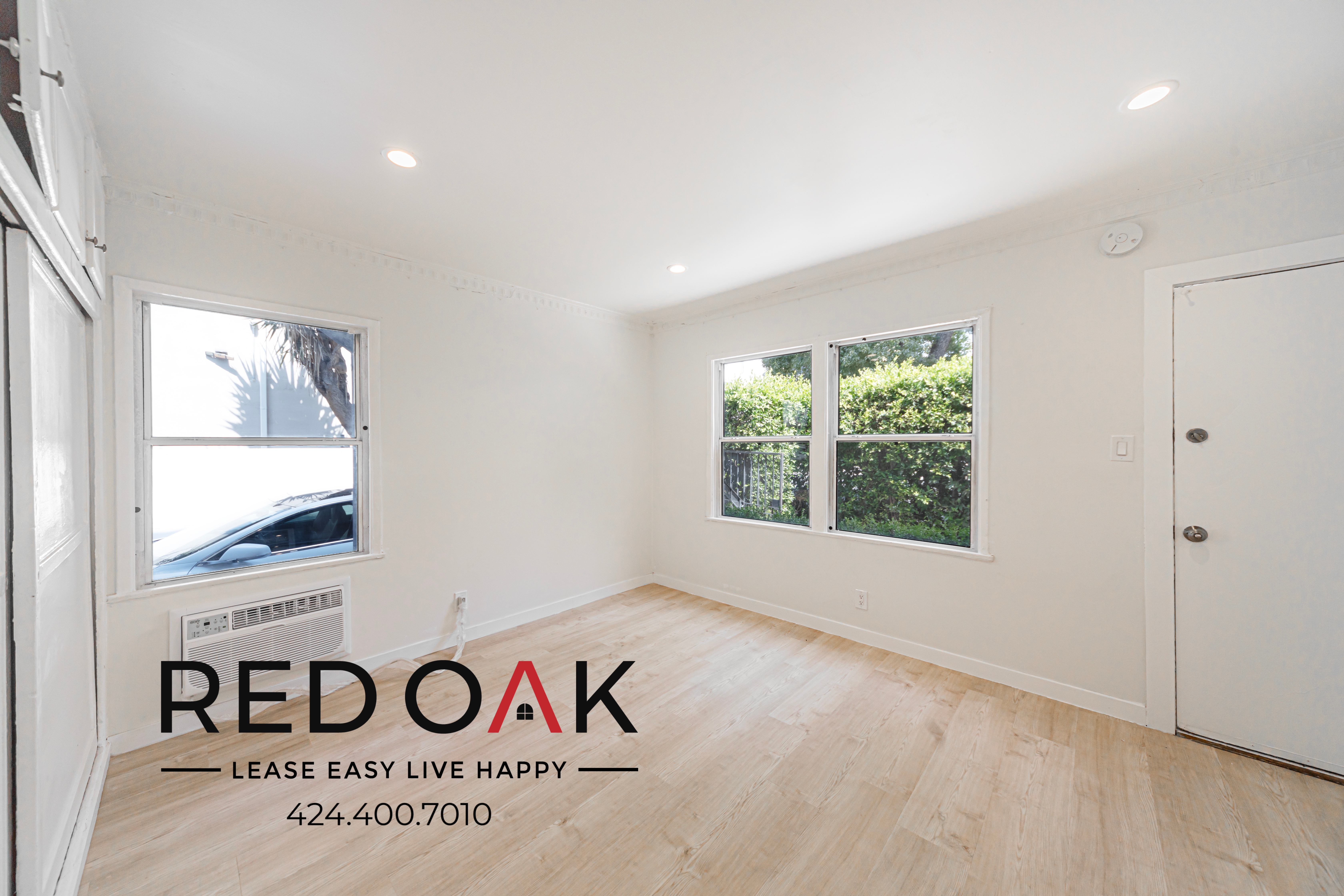 Los Angeles Condo: 5832 Carlton Way
