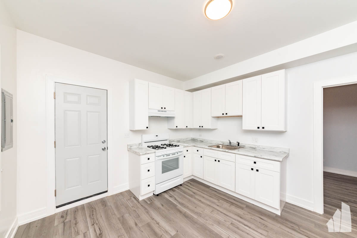 Chicago Condo: 4616 North Monticello Avenue