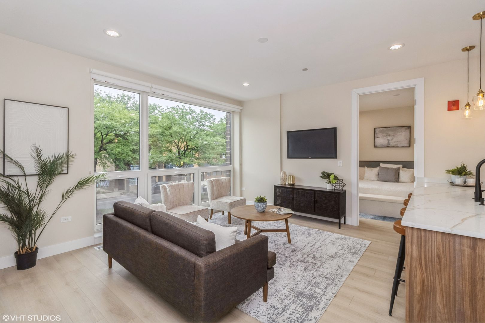 Chicago Condo: 3043 W. Irving Park Road