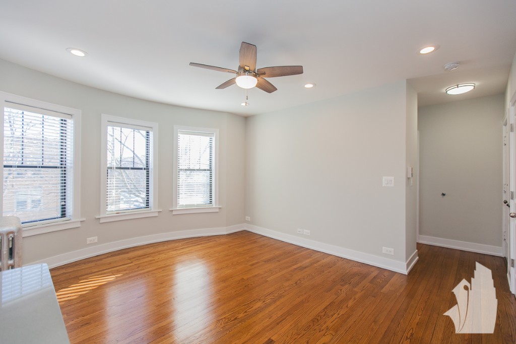 Chicago Condo: 1940 West Wilson Avenue