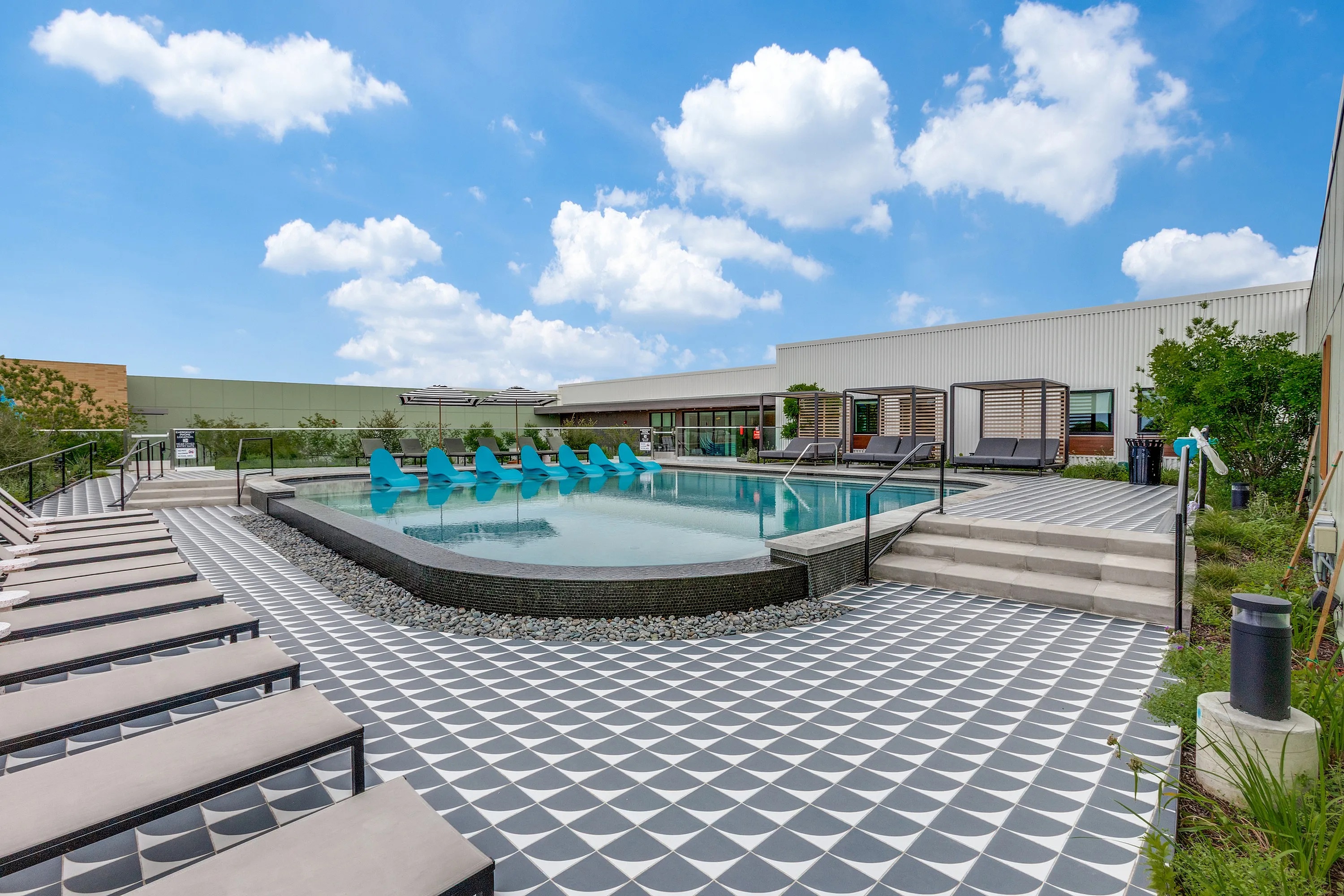 Austin Condo: 1011 Springdale Rd