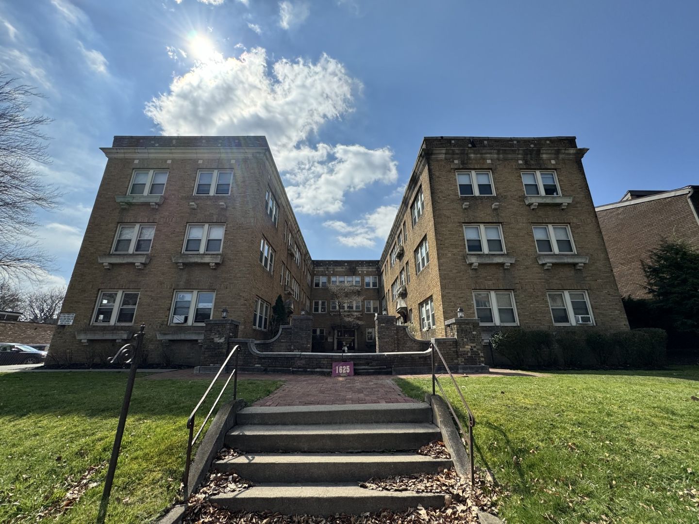 Rochester Condo: 1615-1625 East Ave Unit