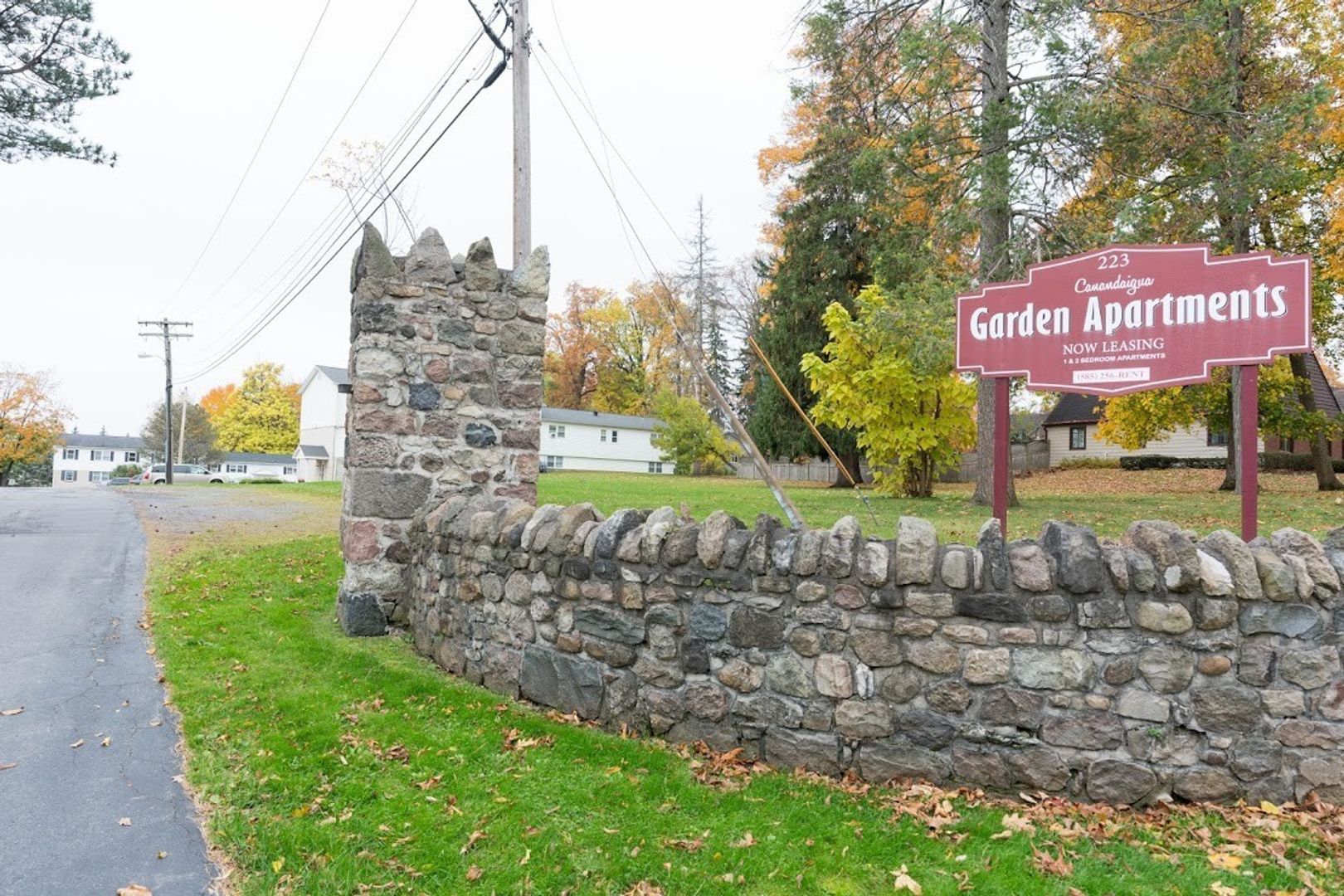 Canandaigua Condo: 223 Bristol St
