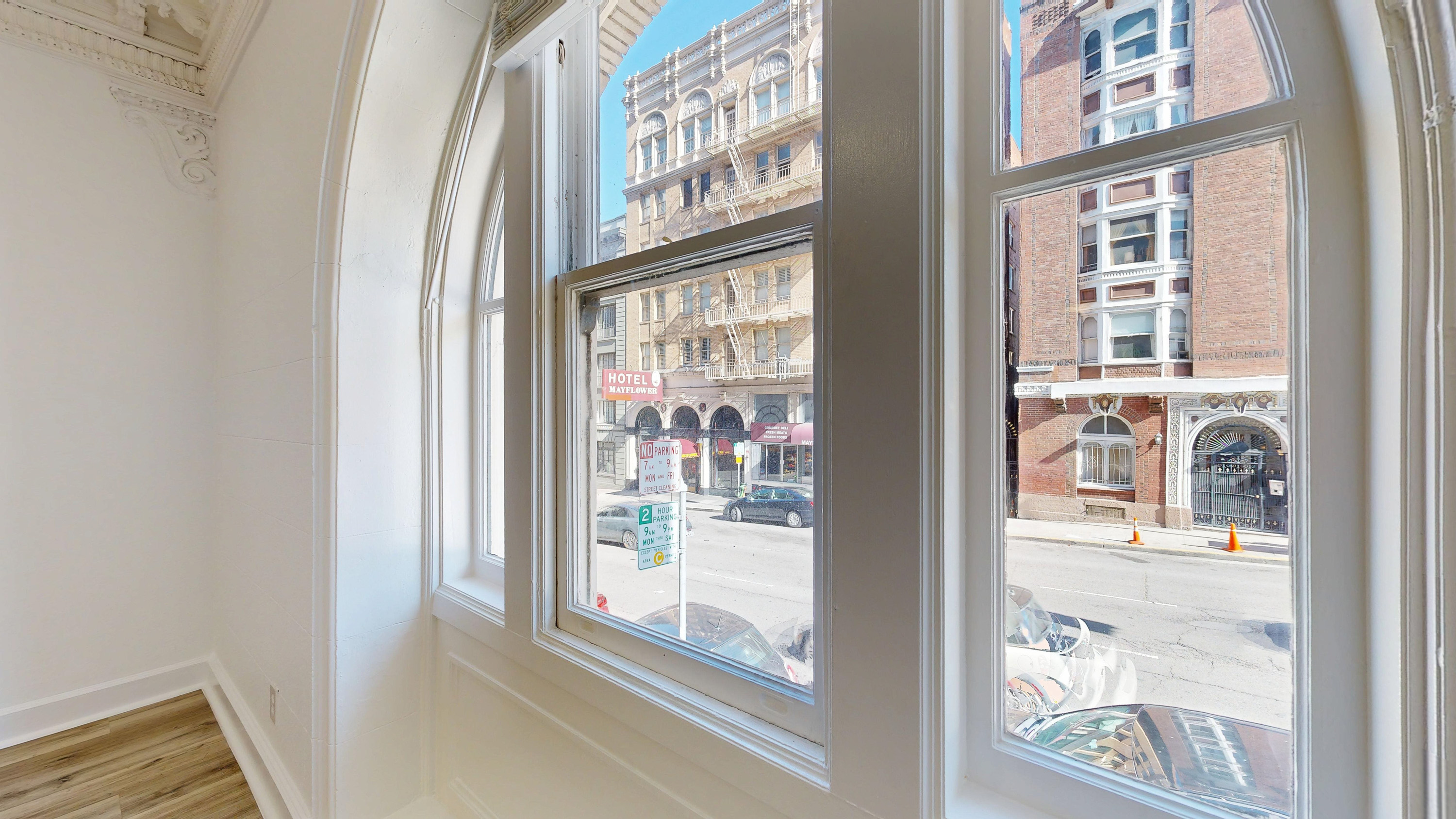 San Francisco Condo: 980 Bush St