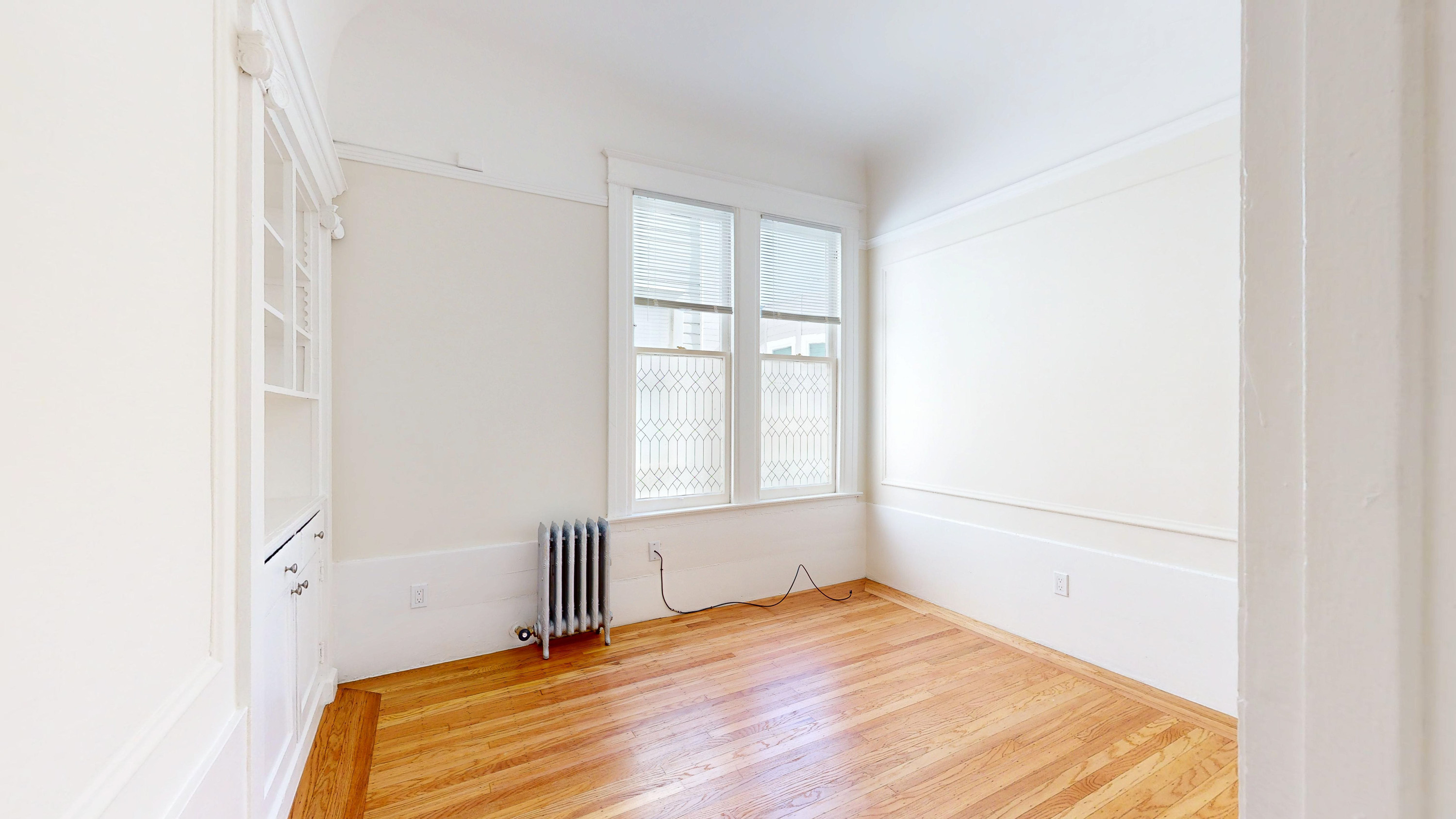 San Francisco Condo: 1560 Sacramento St