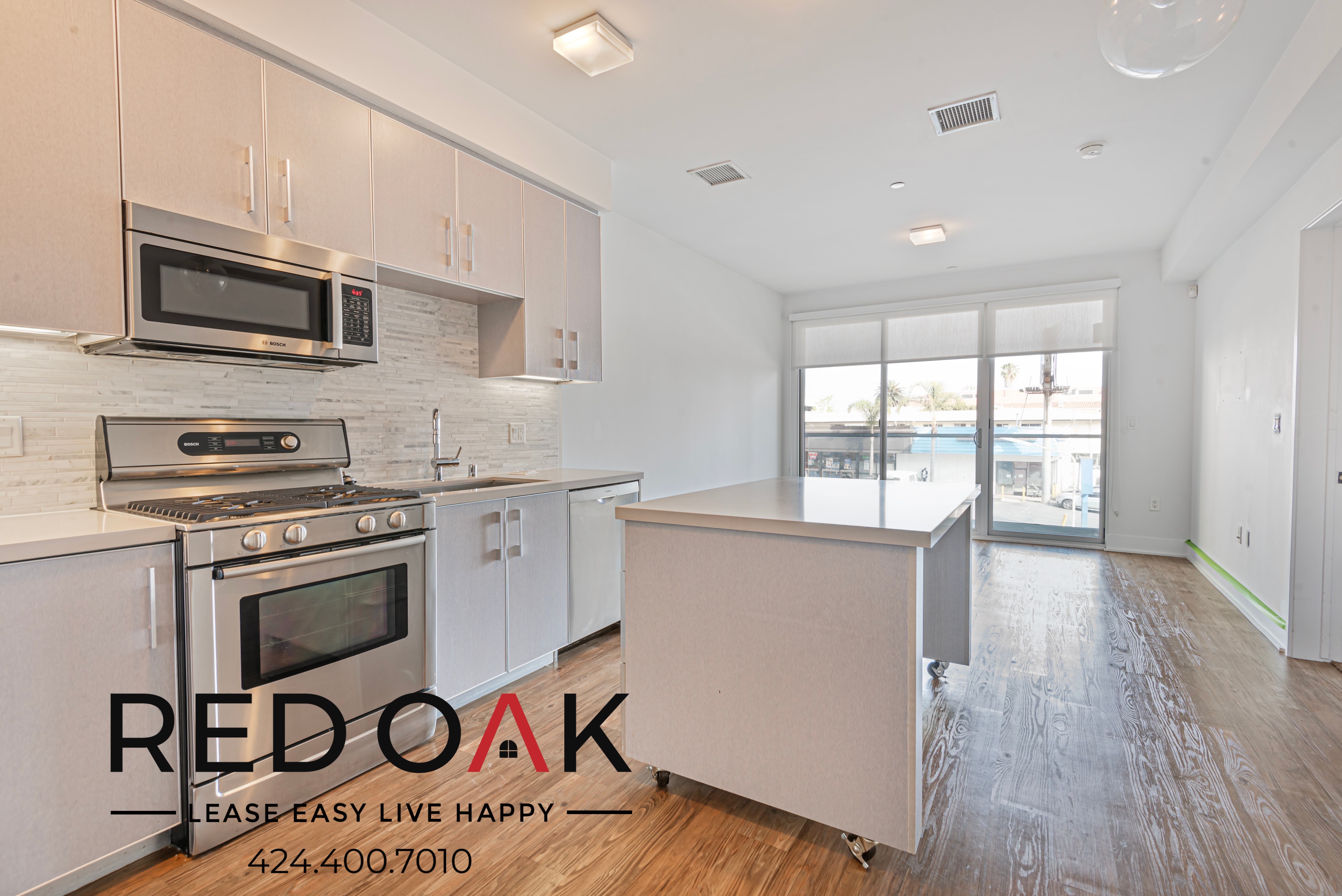 Los Angeles Condo: 1168 S Barrington Ave