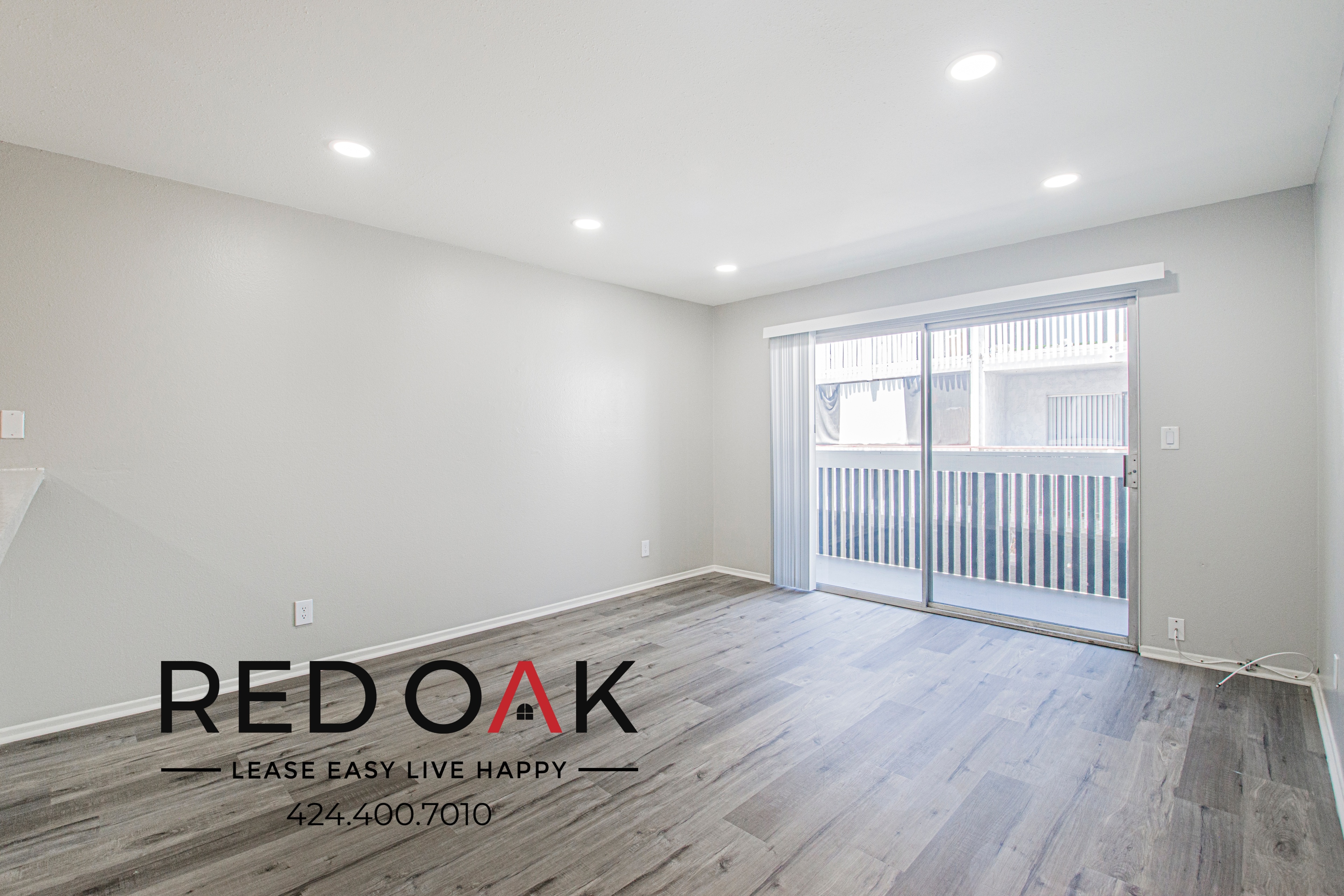 Long Beach Condo: 379 Newport Ave