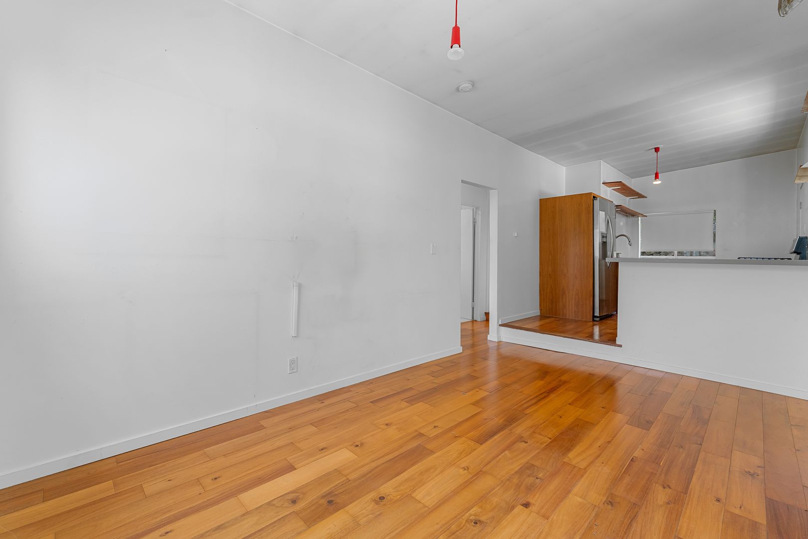 Los Angeles Condo: 2262 Duane Street