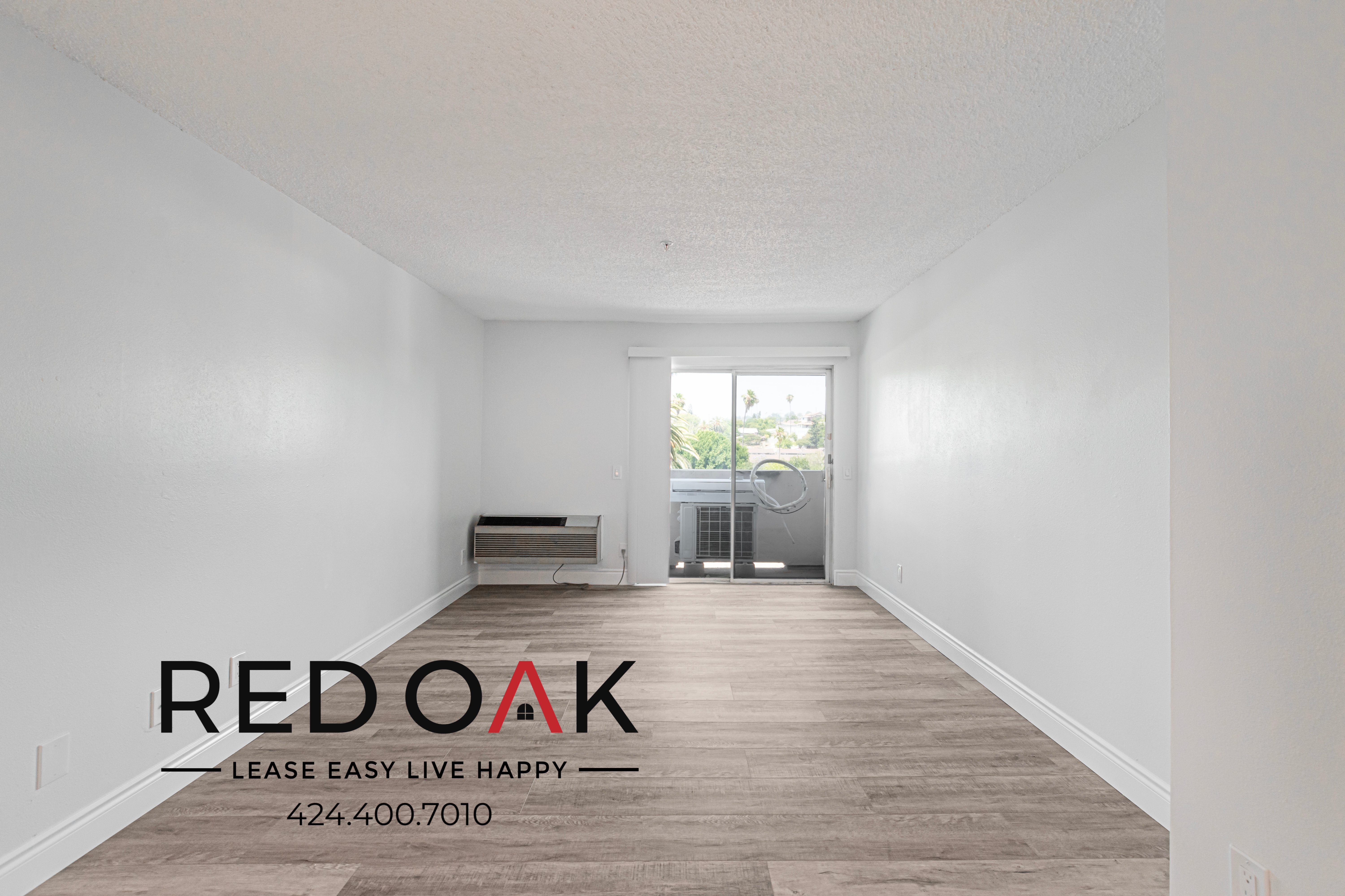 Los Angeles Condo: 5200 Oakland Street