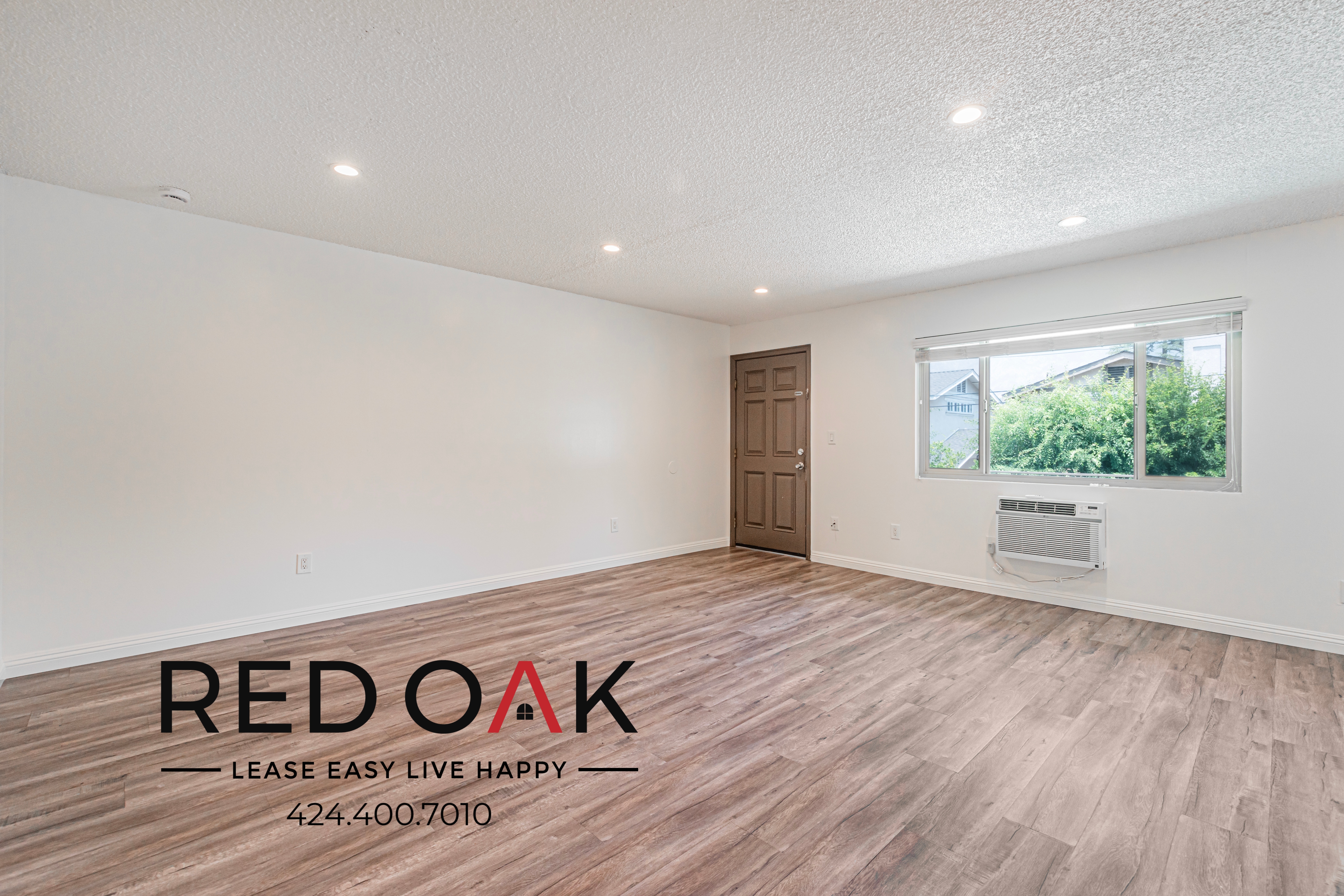 Monrovia Condo: 911 Monterey Ave