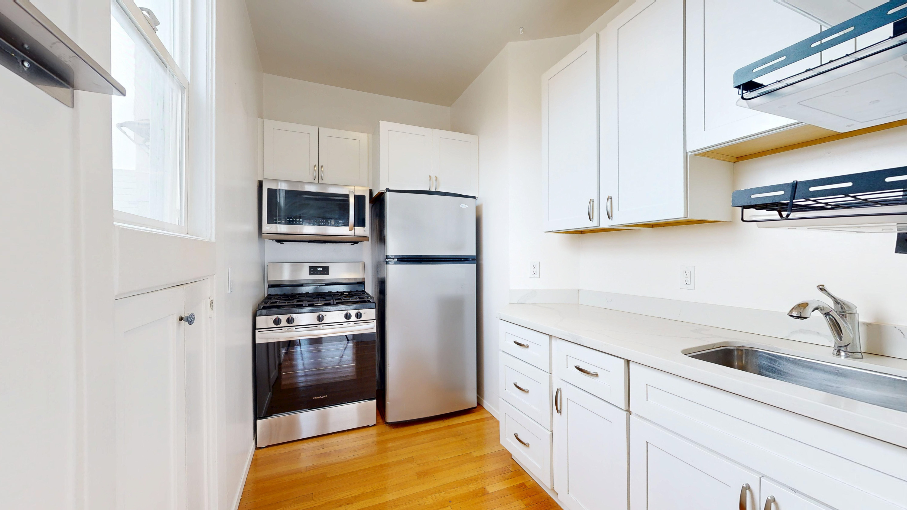 San Francisco Condo: 920 Taylor St