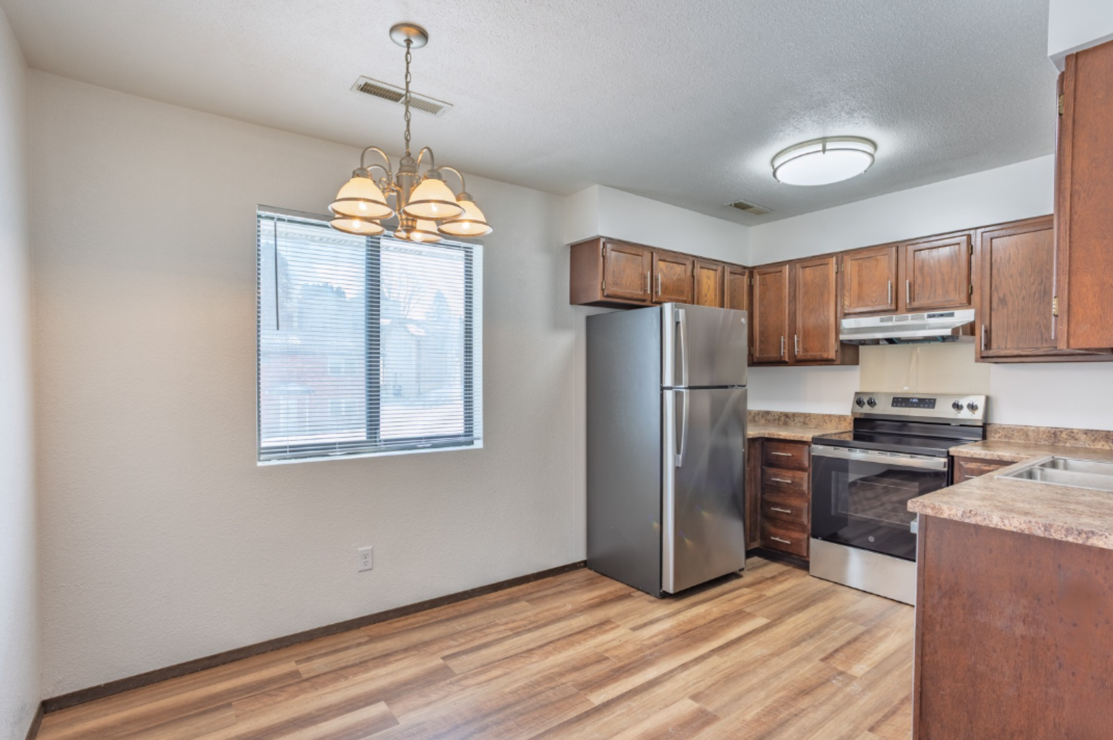 Dubuque Apartment: 830 Hawkeye Dr