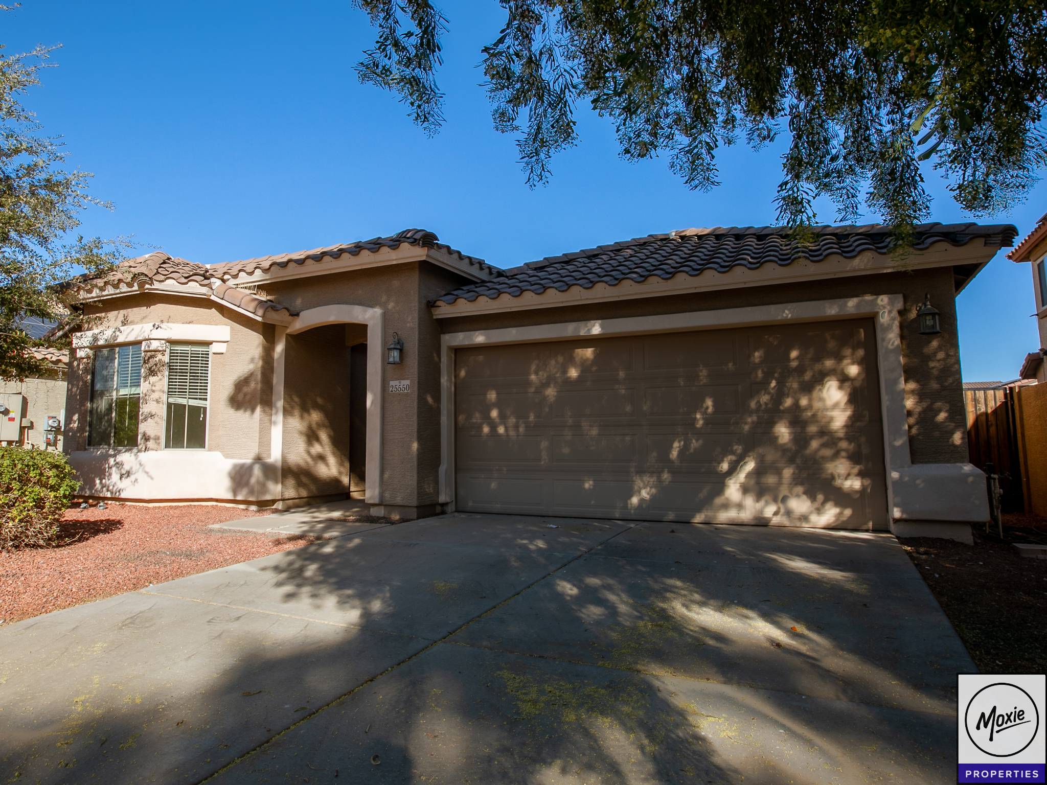 Buckeye House: 25550 W Beth Dr