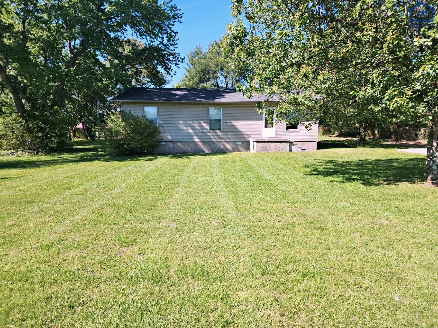 Cookeville House: 3197 White Cemetery Rd