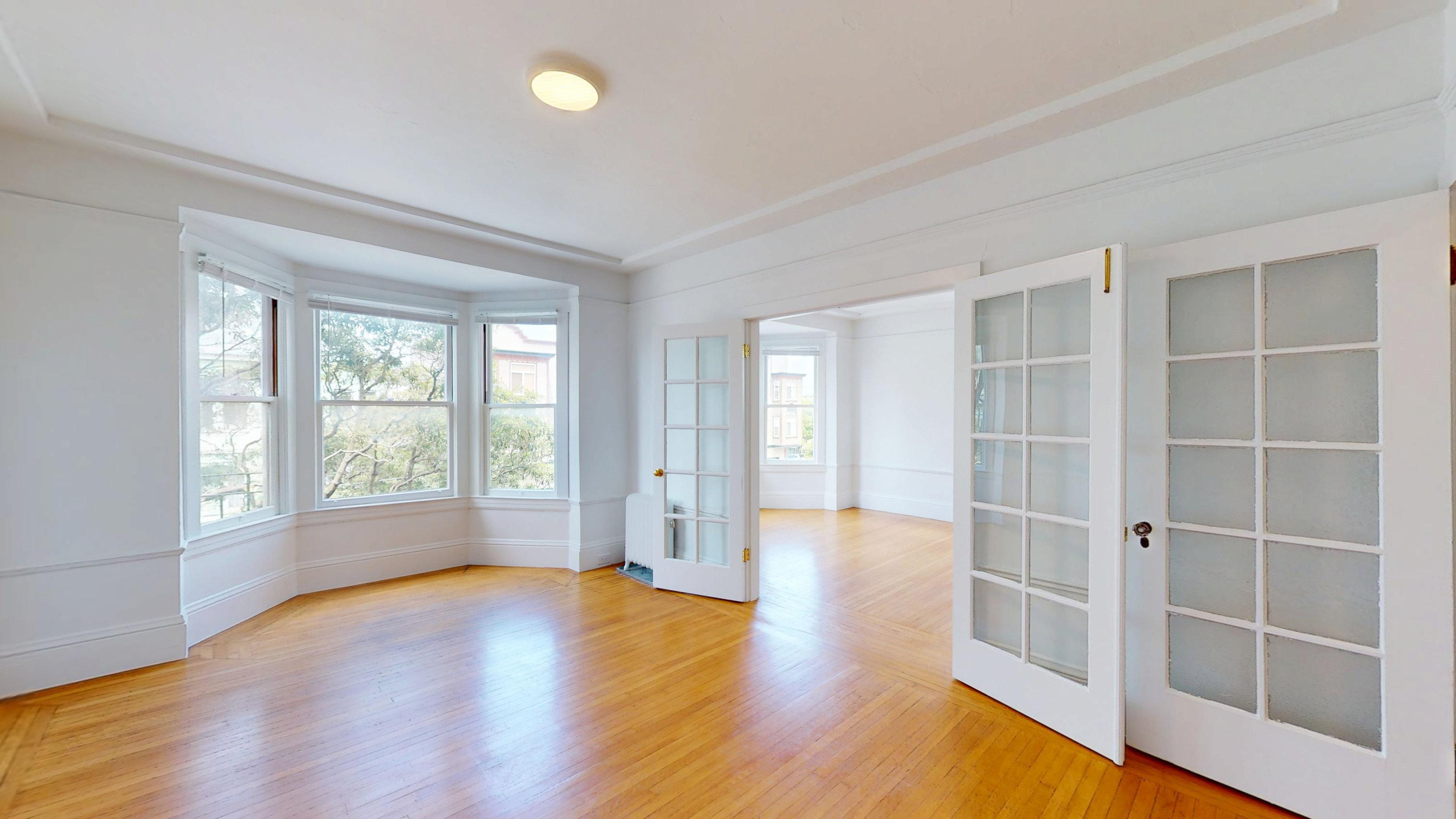 San Francisco Condo: 225 Irving St