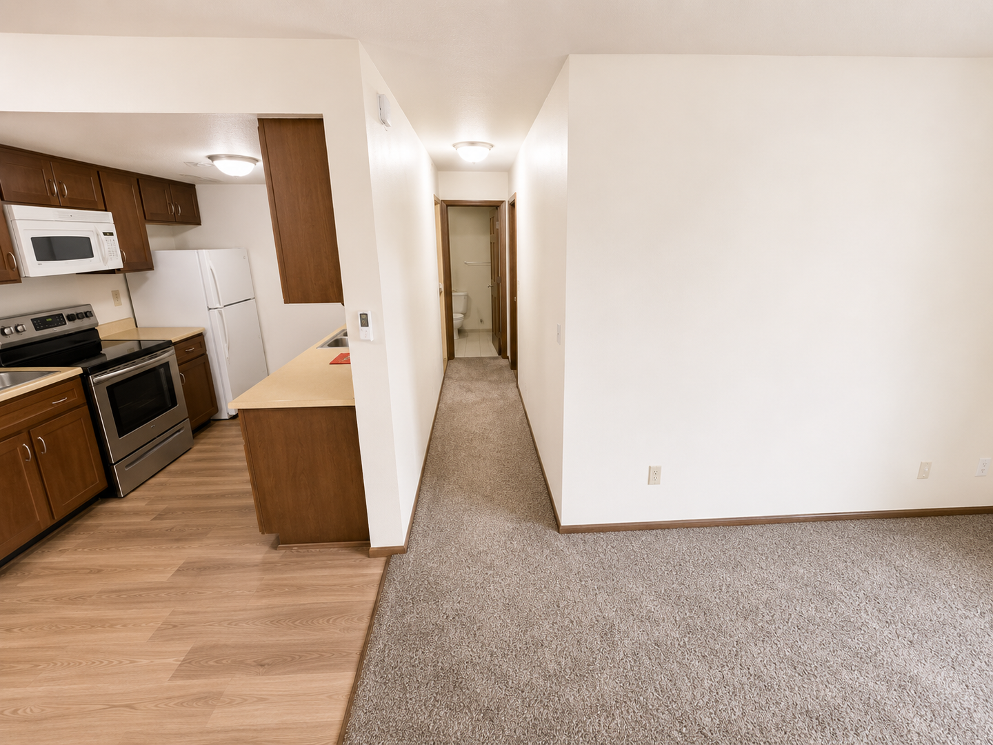 BARABOO Apartment: 201 1ST Ave