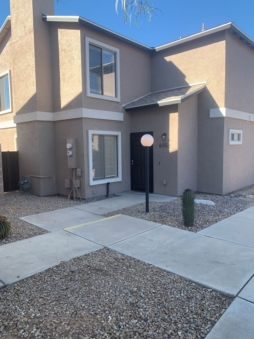 Tucson Condo: 8980 E Speedway