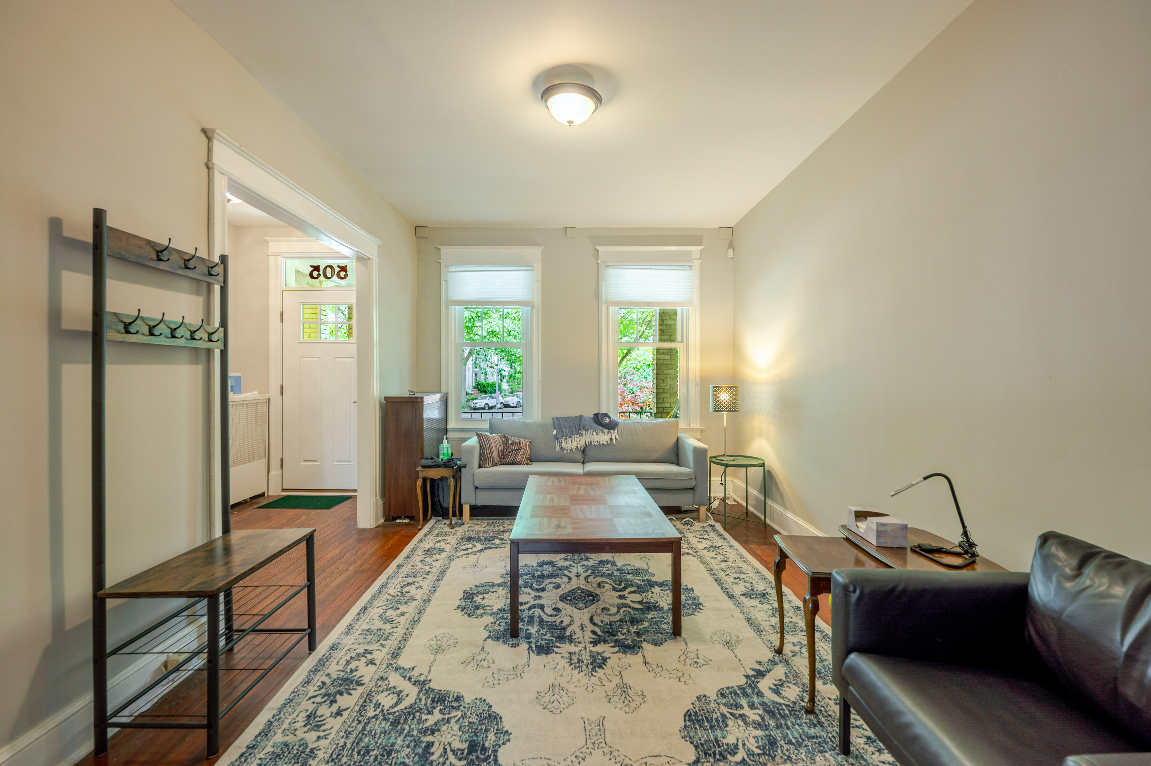 Washington House: 505 Kentucky Ave SE