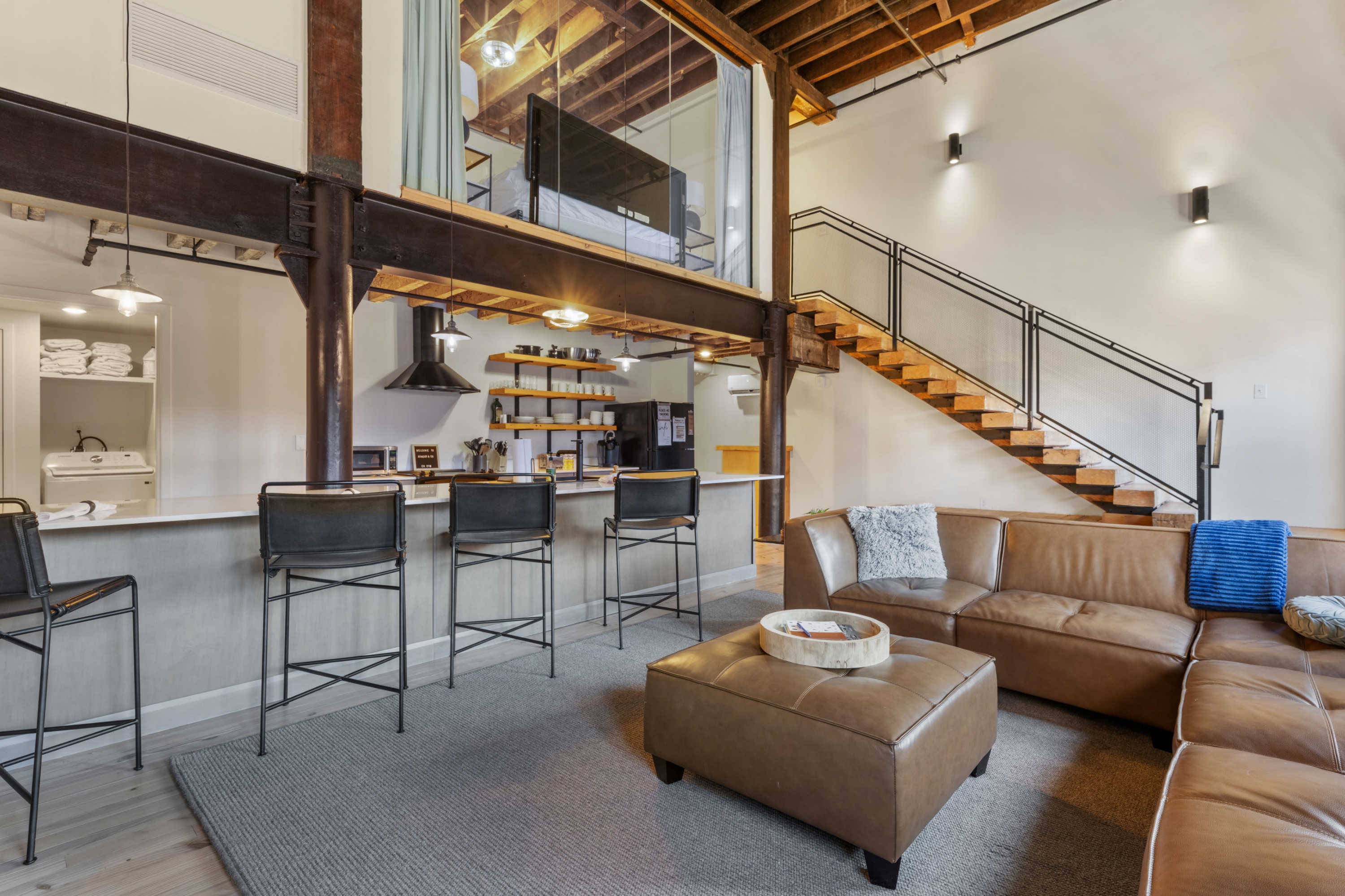 Birmingham Apartment: 2309 1st Ave N