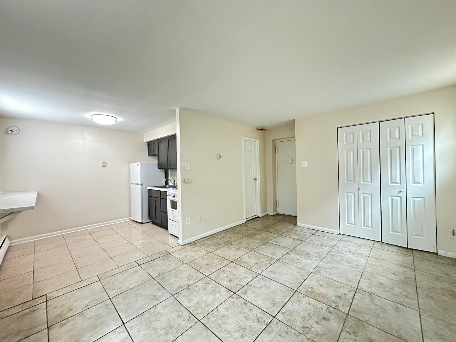 Philadelphia Condo: 7108 Oxford Ave